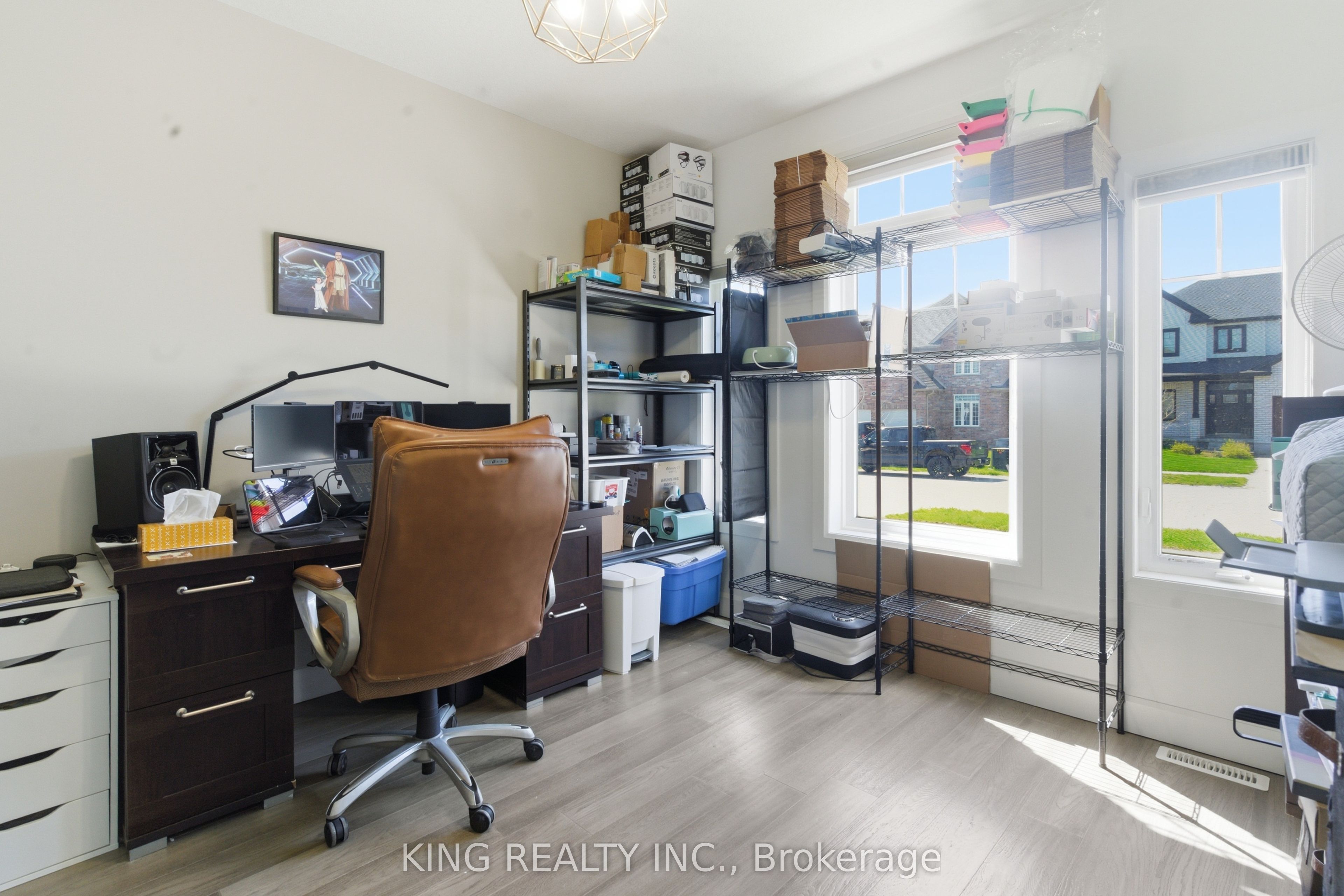 200 Boardwalk Way Property Photo 15