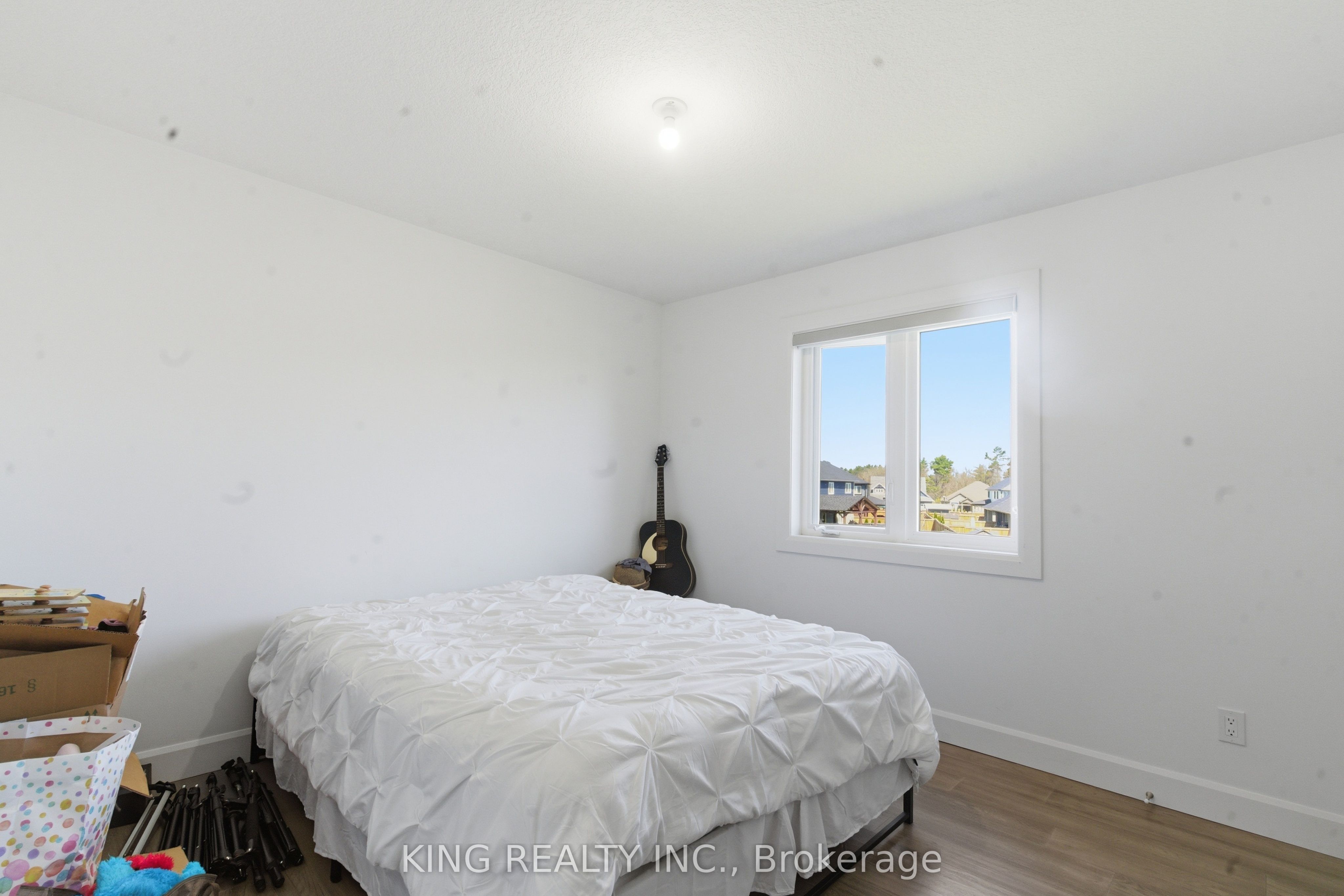 200 Boardwalk Way Property Photo 20