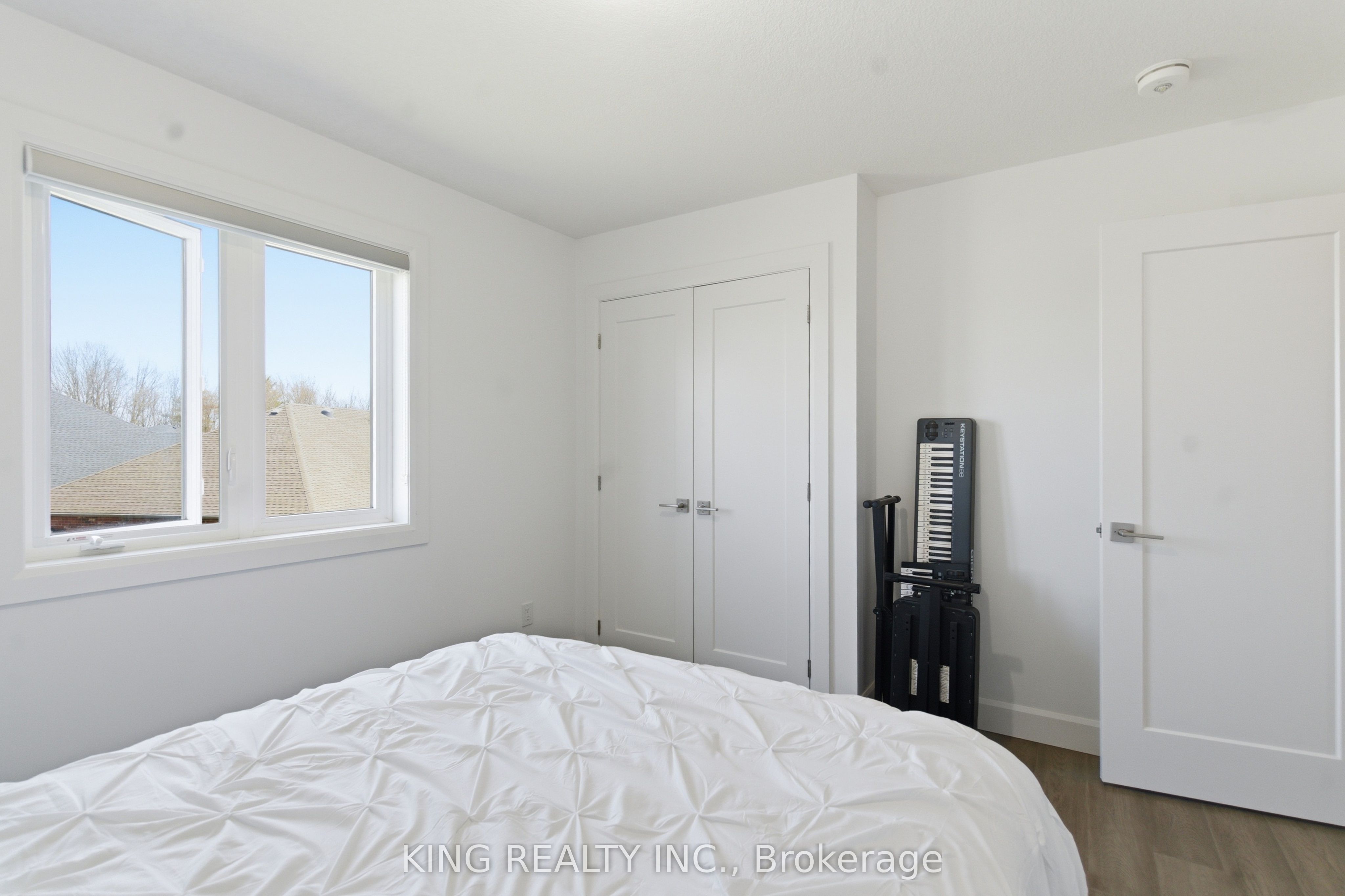 200 Boardwalk Way Property Photo 21