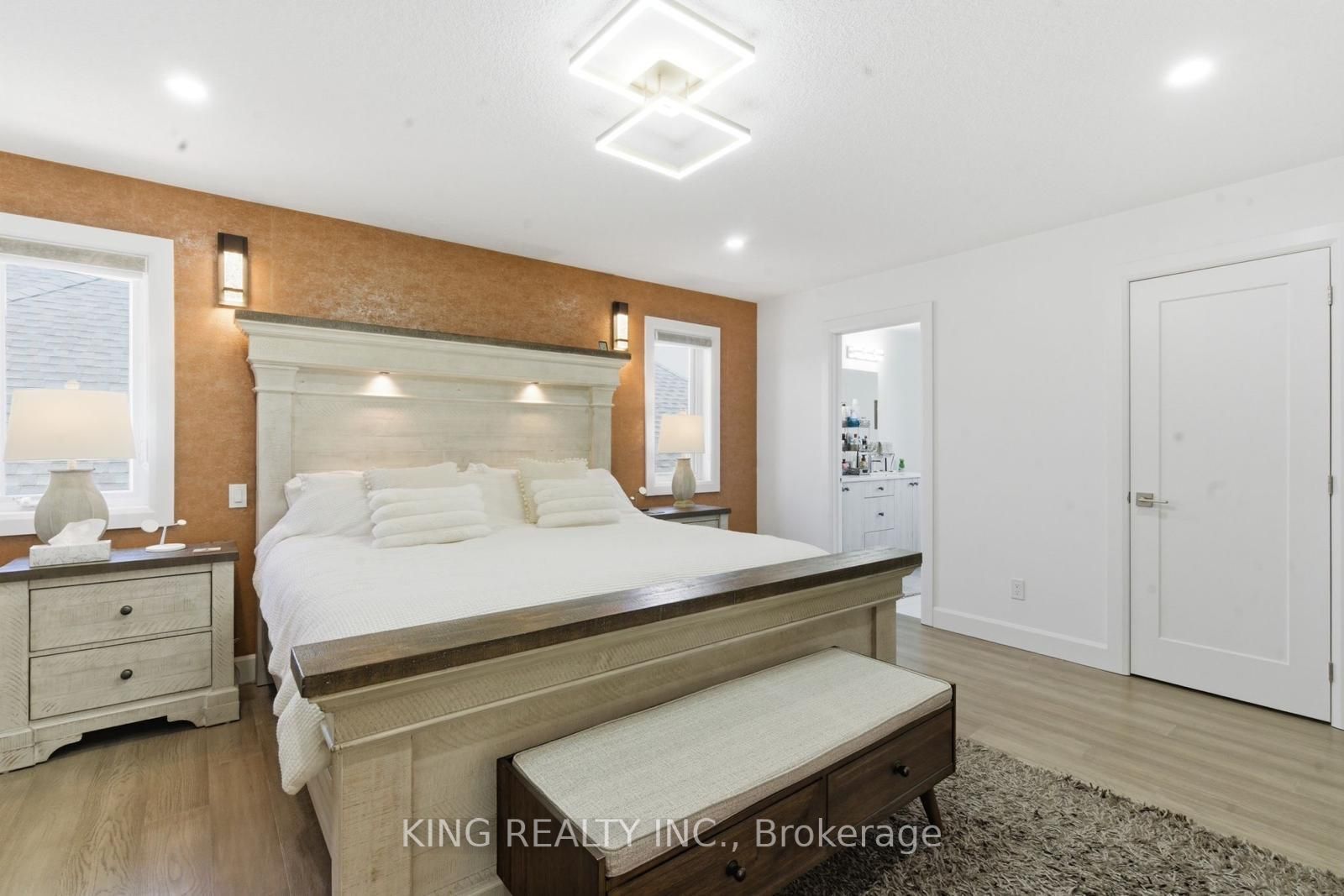 200 Boardwalk Way Property Photo 22