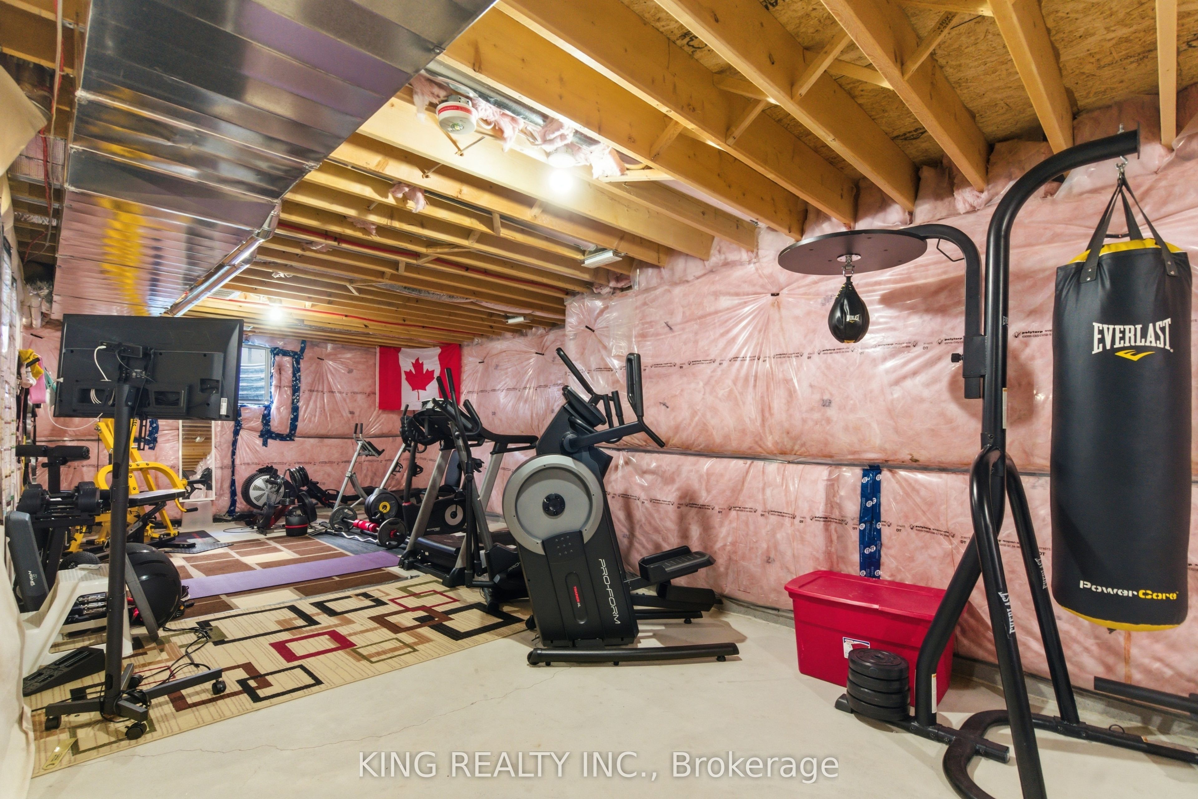 200 Boardwalk Way Property Photo 28