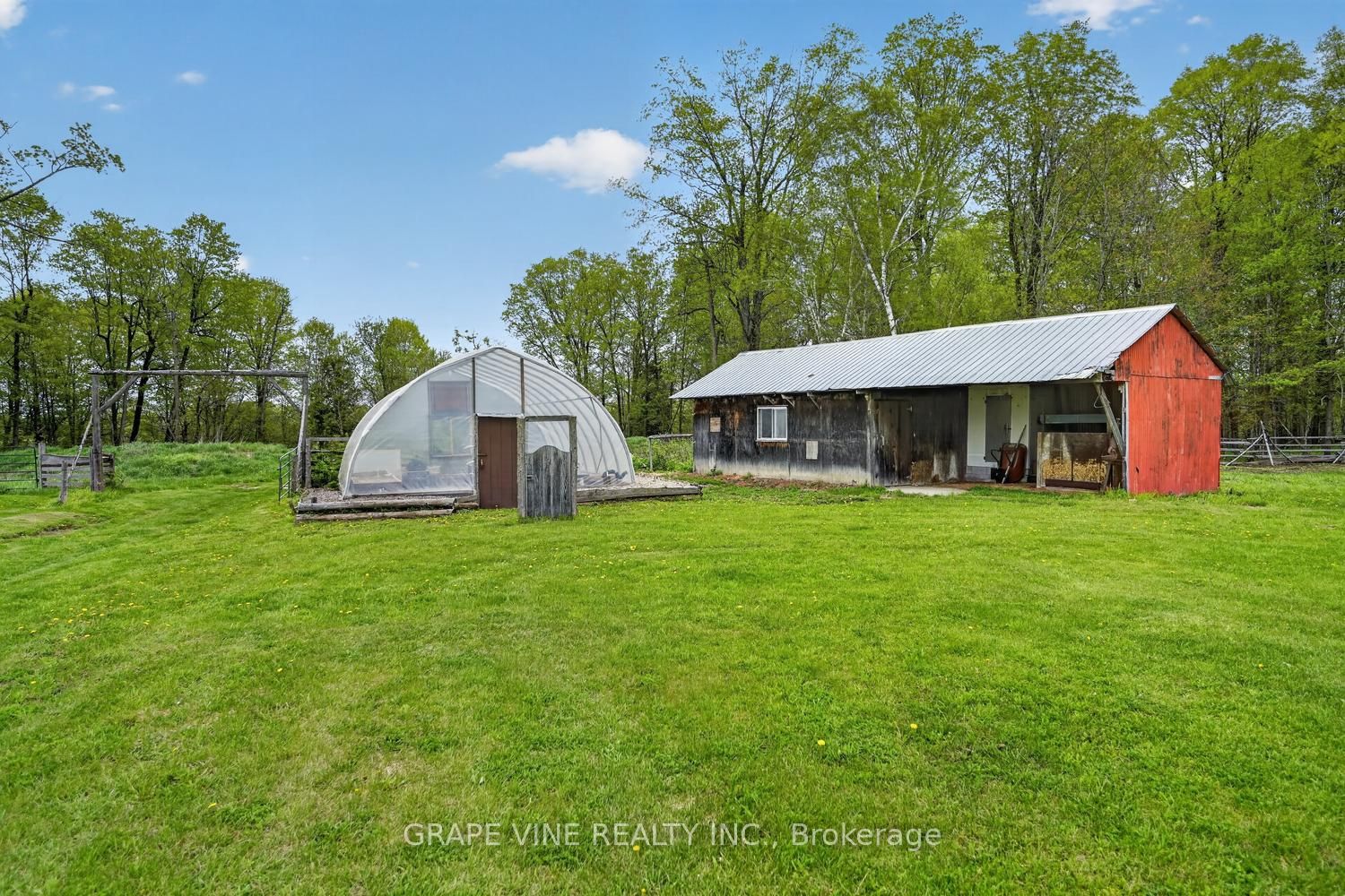 842 Port Elmsley Road Property Photo 37