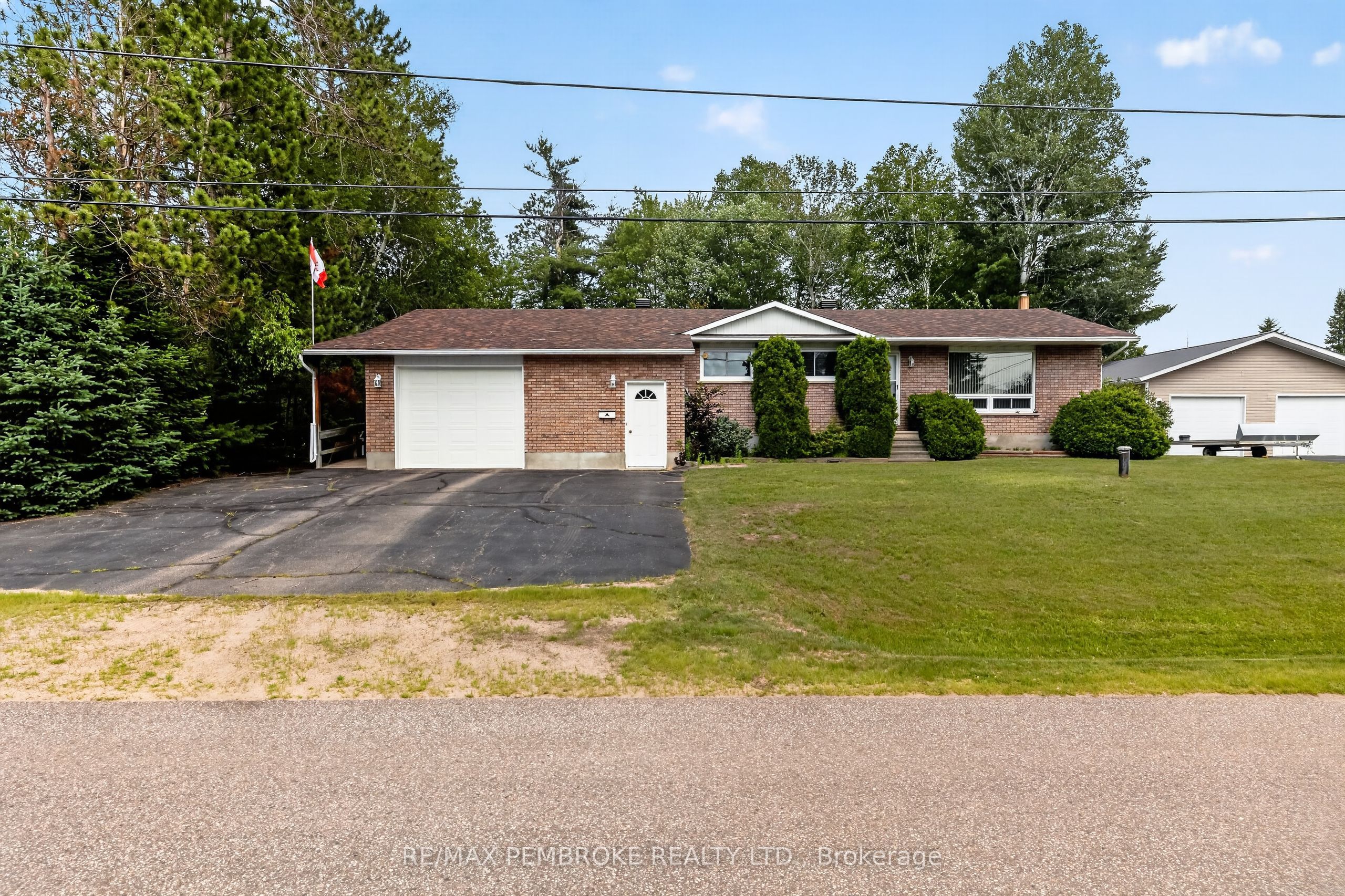 7 Martin Street Property Photo 1
