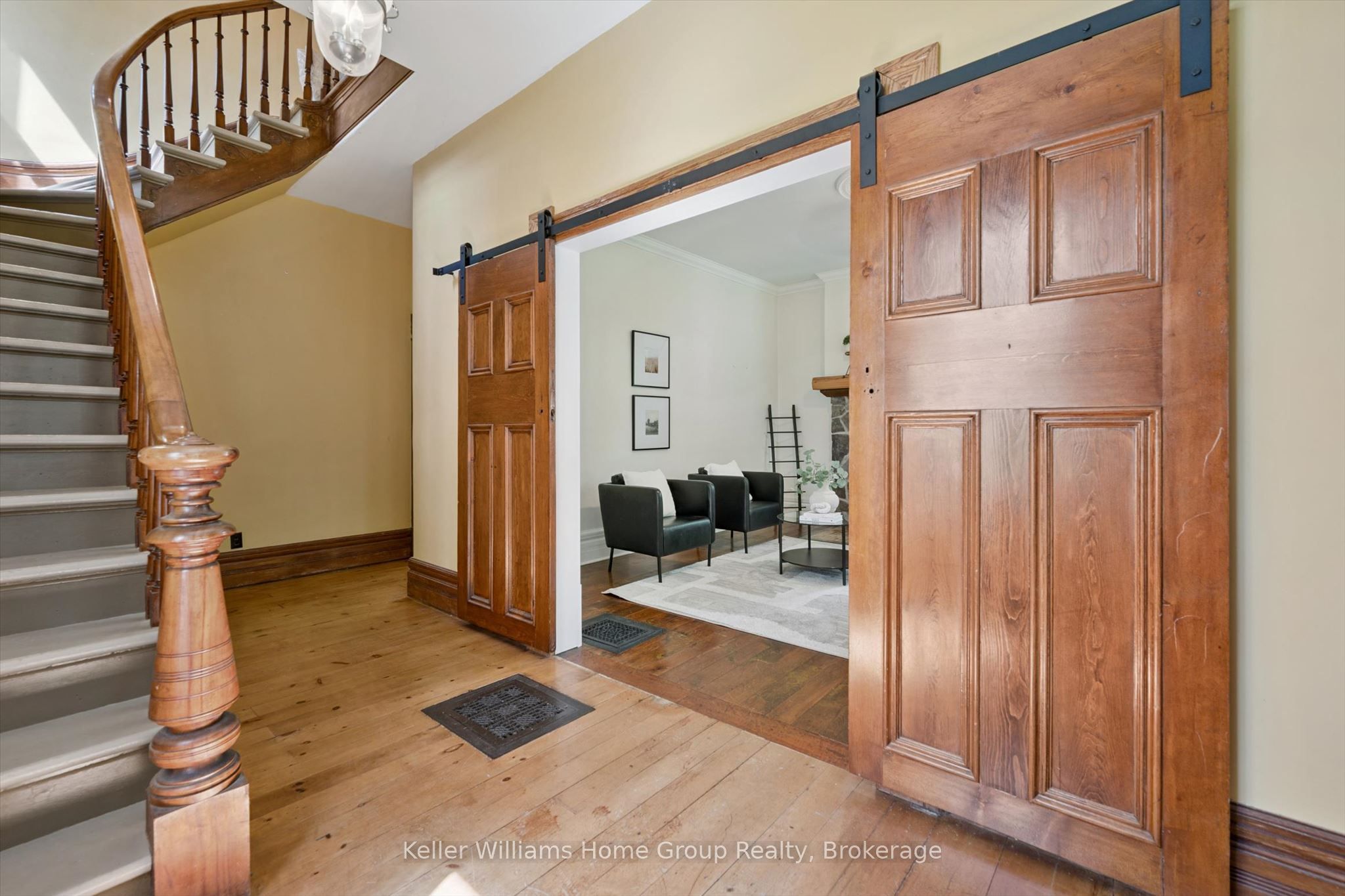 9540 Ayton Road Property Photo 10