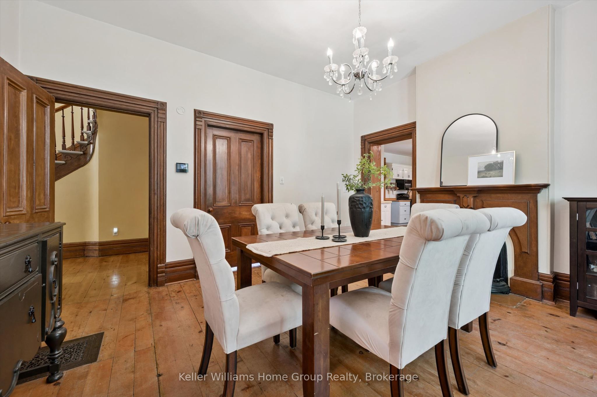 9540 Ayton Road Property Photo 14