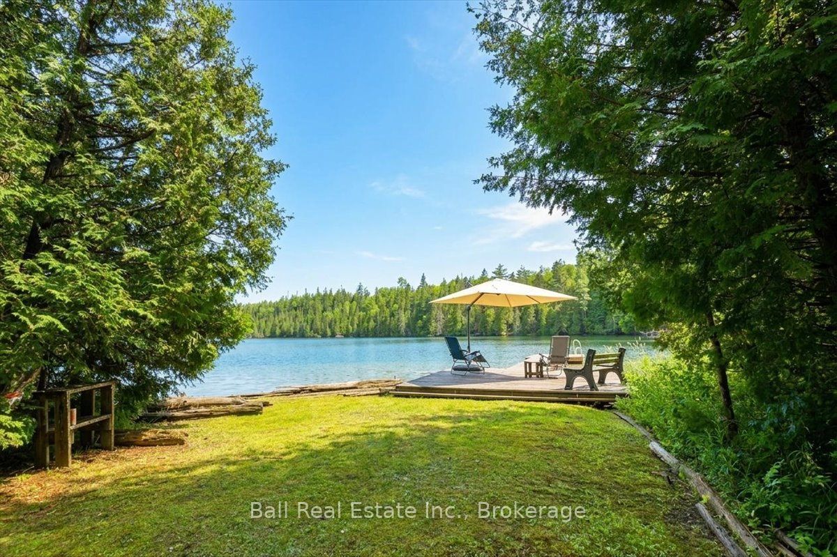 240 Stringer Drive Property Photo 4