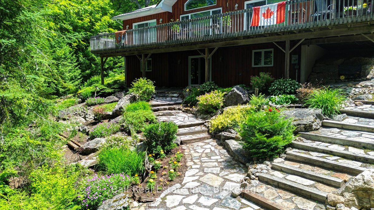 240 Stringer Drive Property Photo 17
