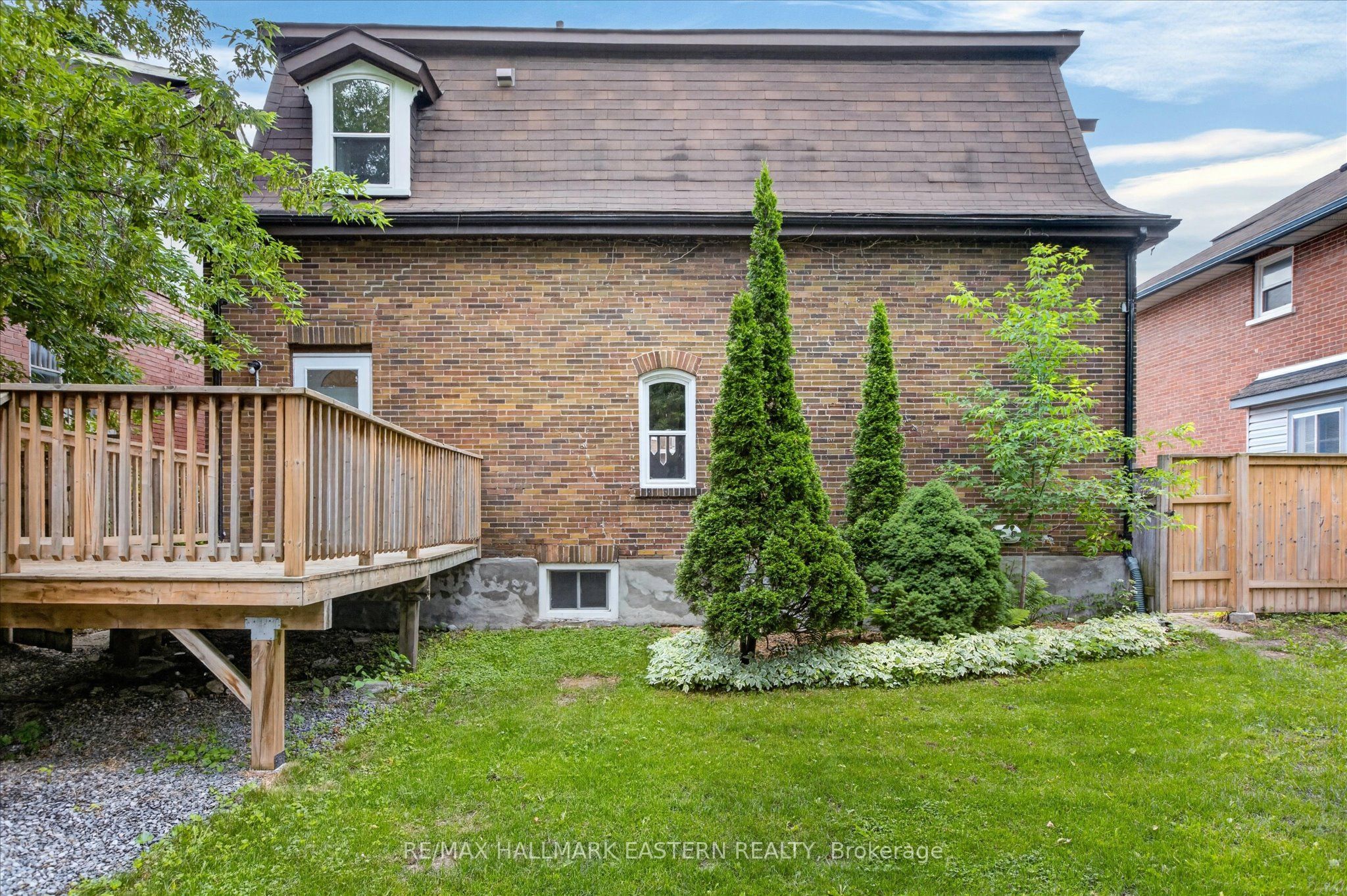 475 Aylmer Street N Property Photo 50
