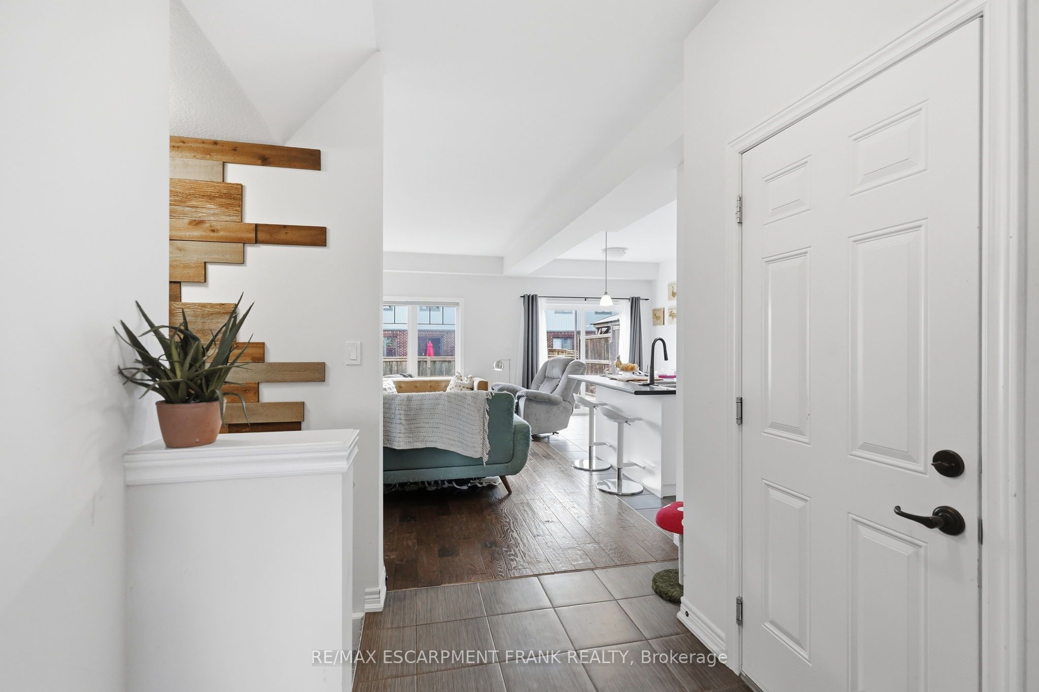 23 Severino Circle Property Photo 14