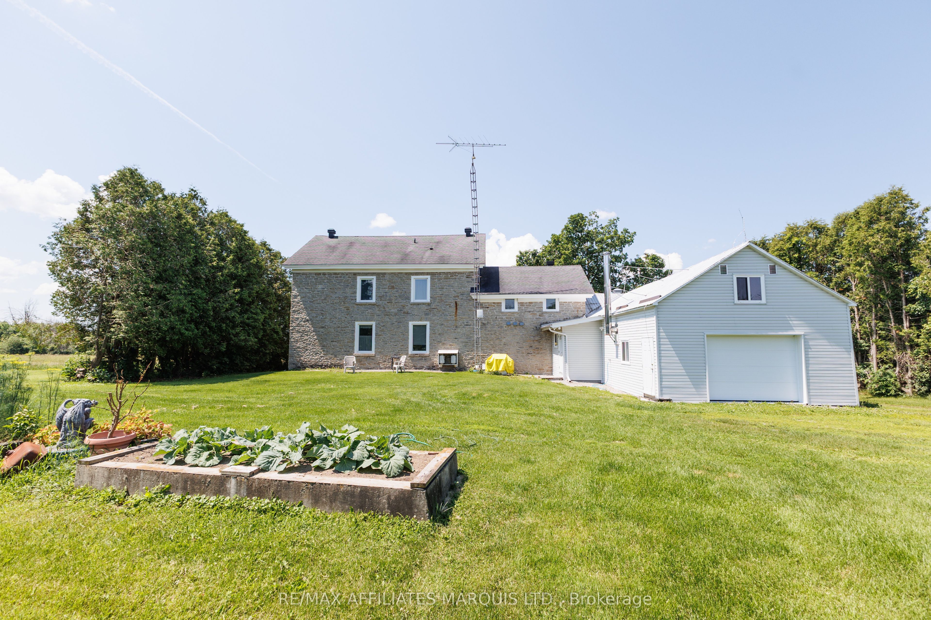 7105 Adams Road Property Photo 11