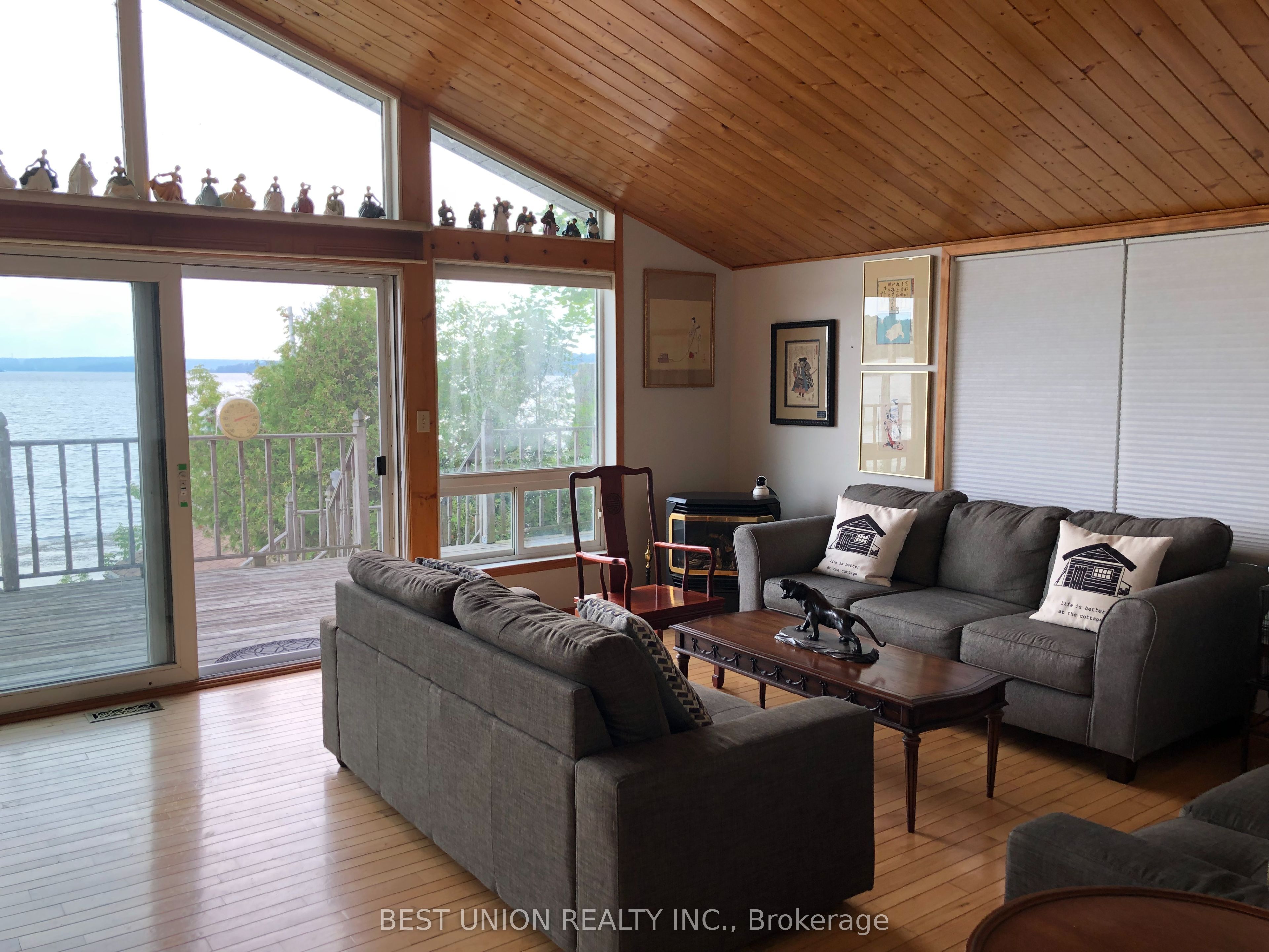 6274 Shearer Point Road Property Photo 6