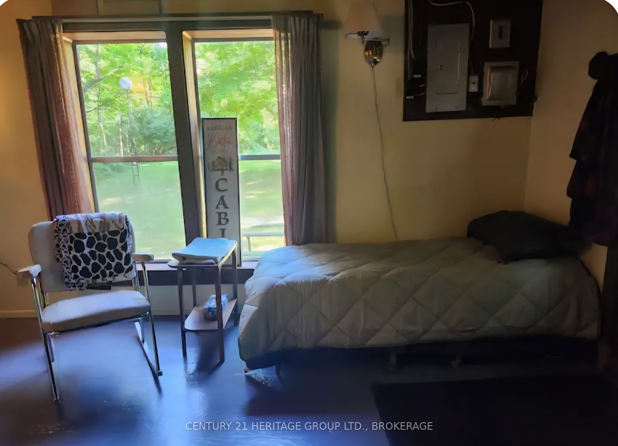 51a Thompson Lane Property Photo 16