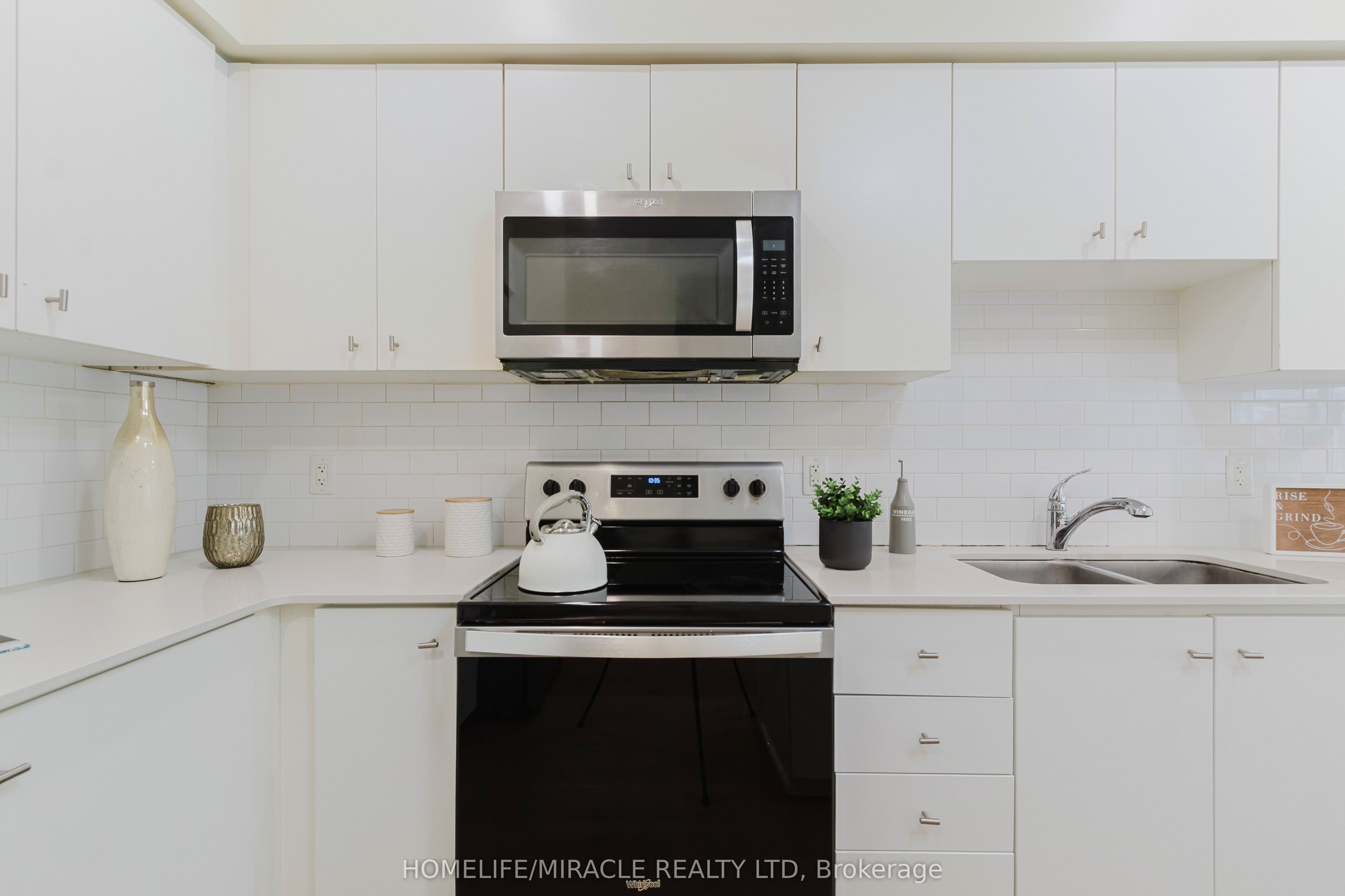 110 Fergus Avenue Unit 17 Property Photo 14