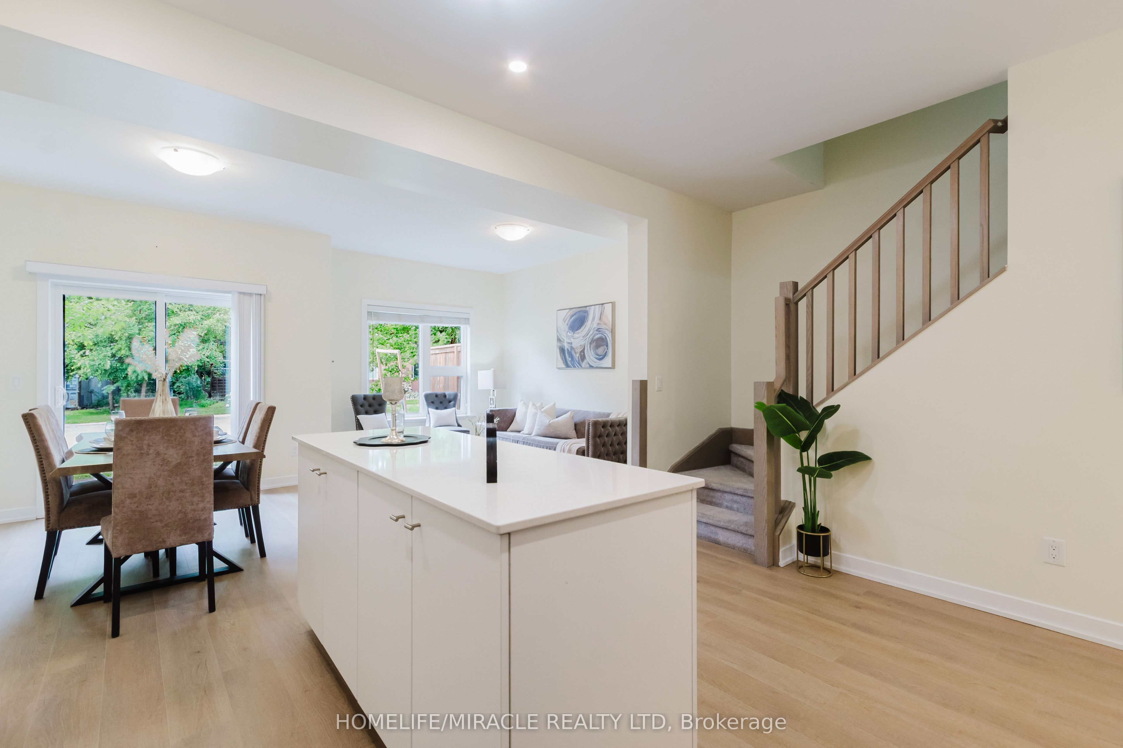 110 Fergus Avenue Unit 17 Property Photo 16