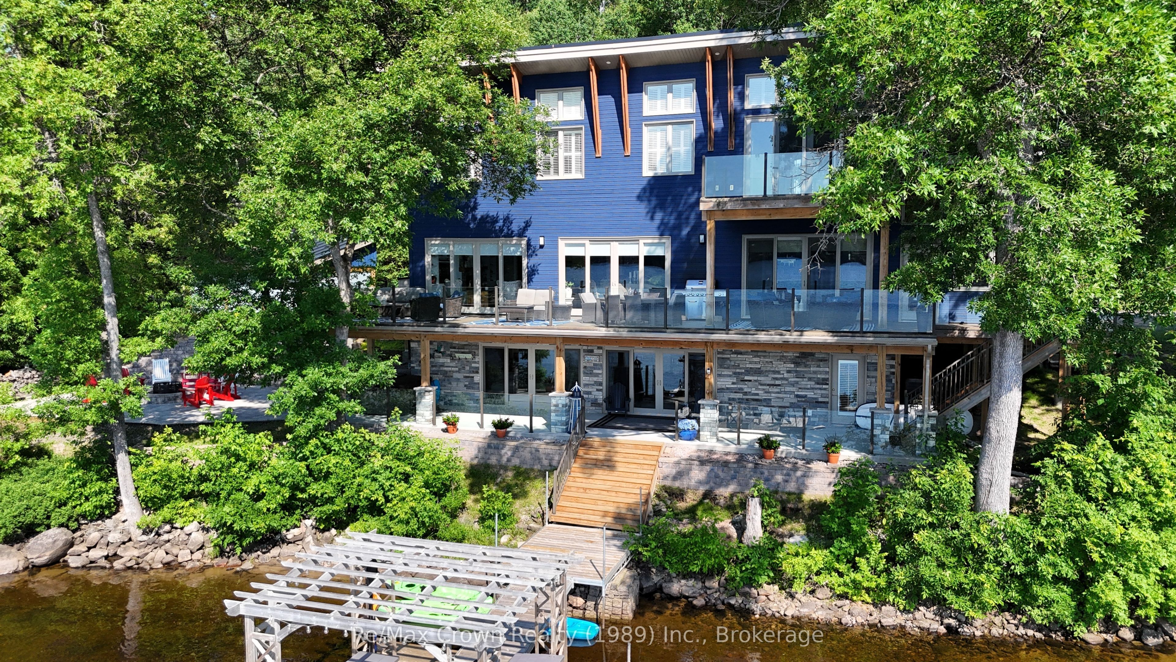 7313 534 Highway Property Photo 1