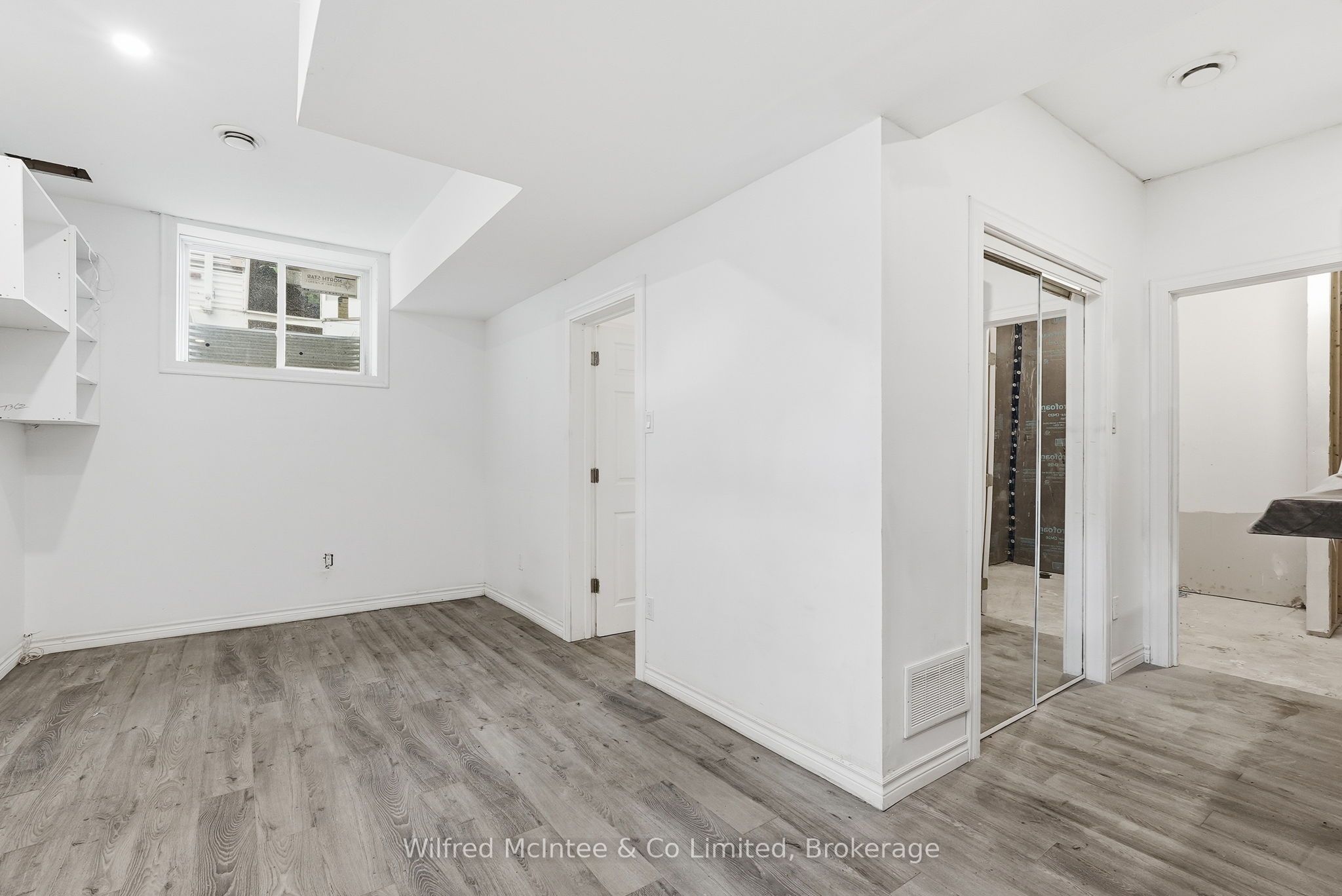316040 6 Highway Property Photo 23
