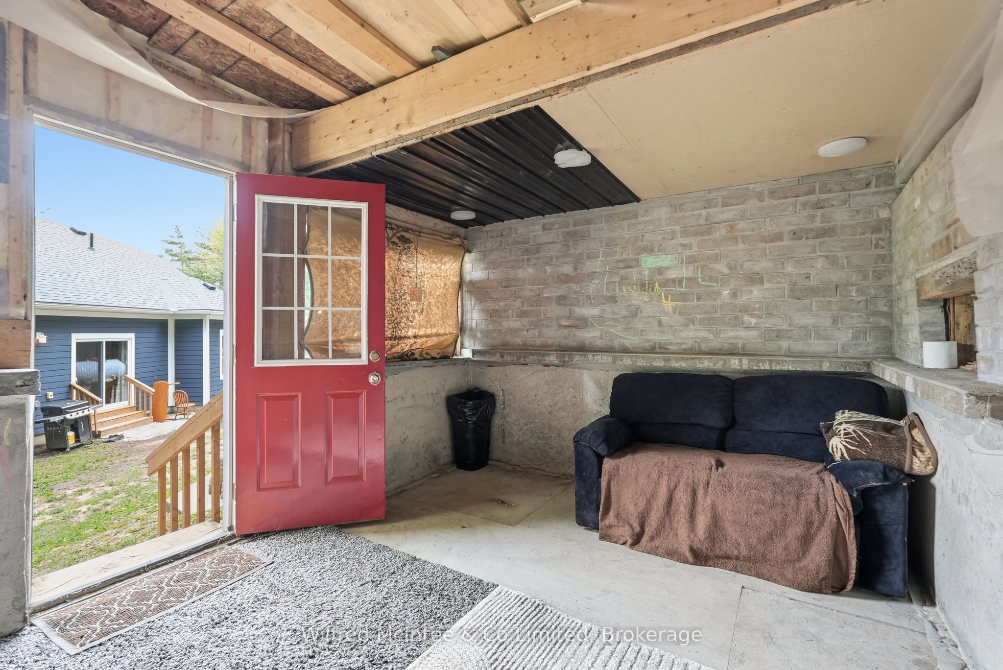 316040 6 Highway Property Photo 28