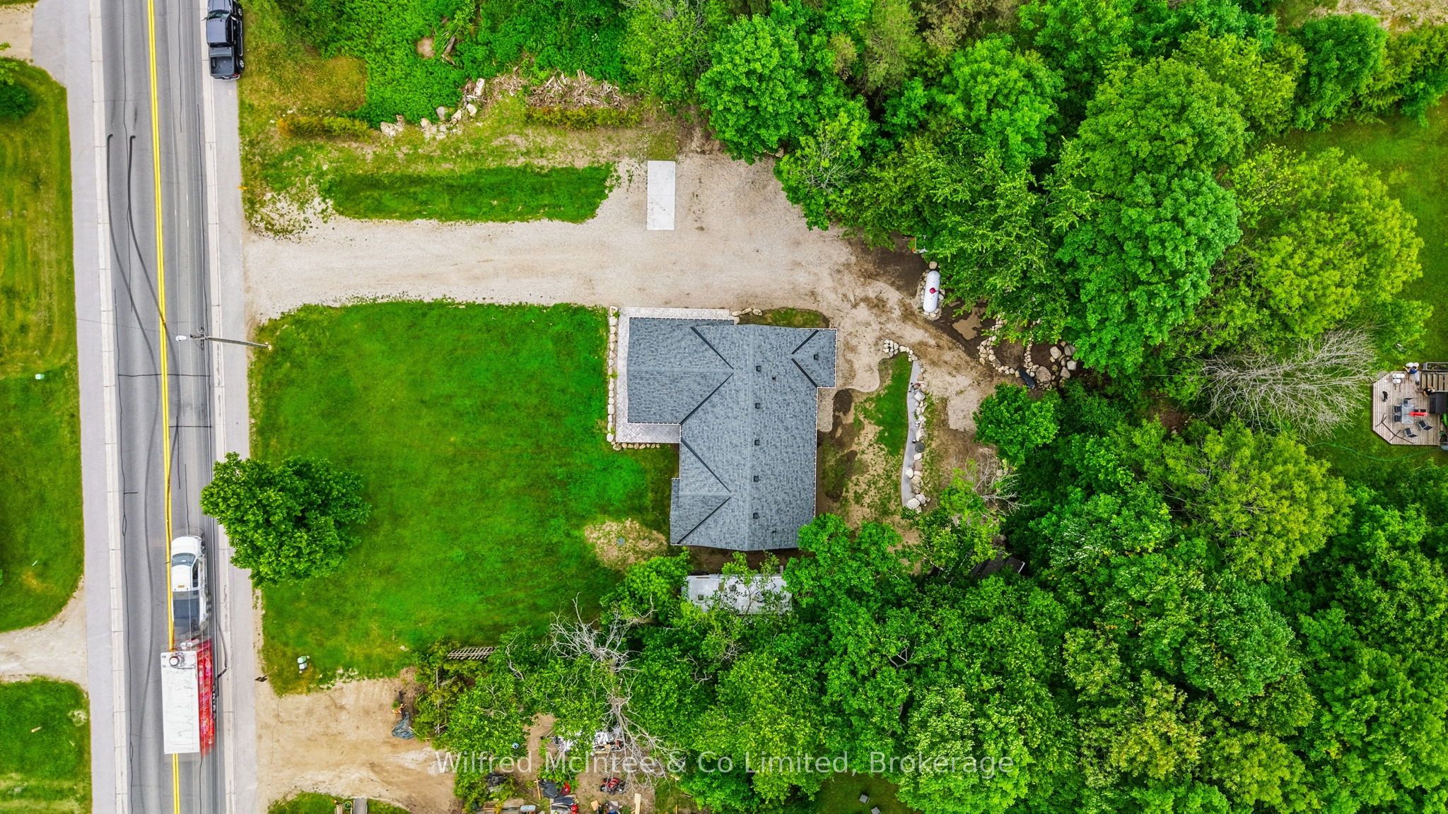 316040 6 Highway Property Photo 31