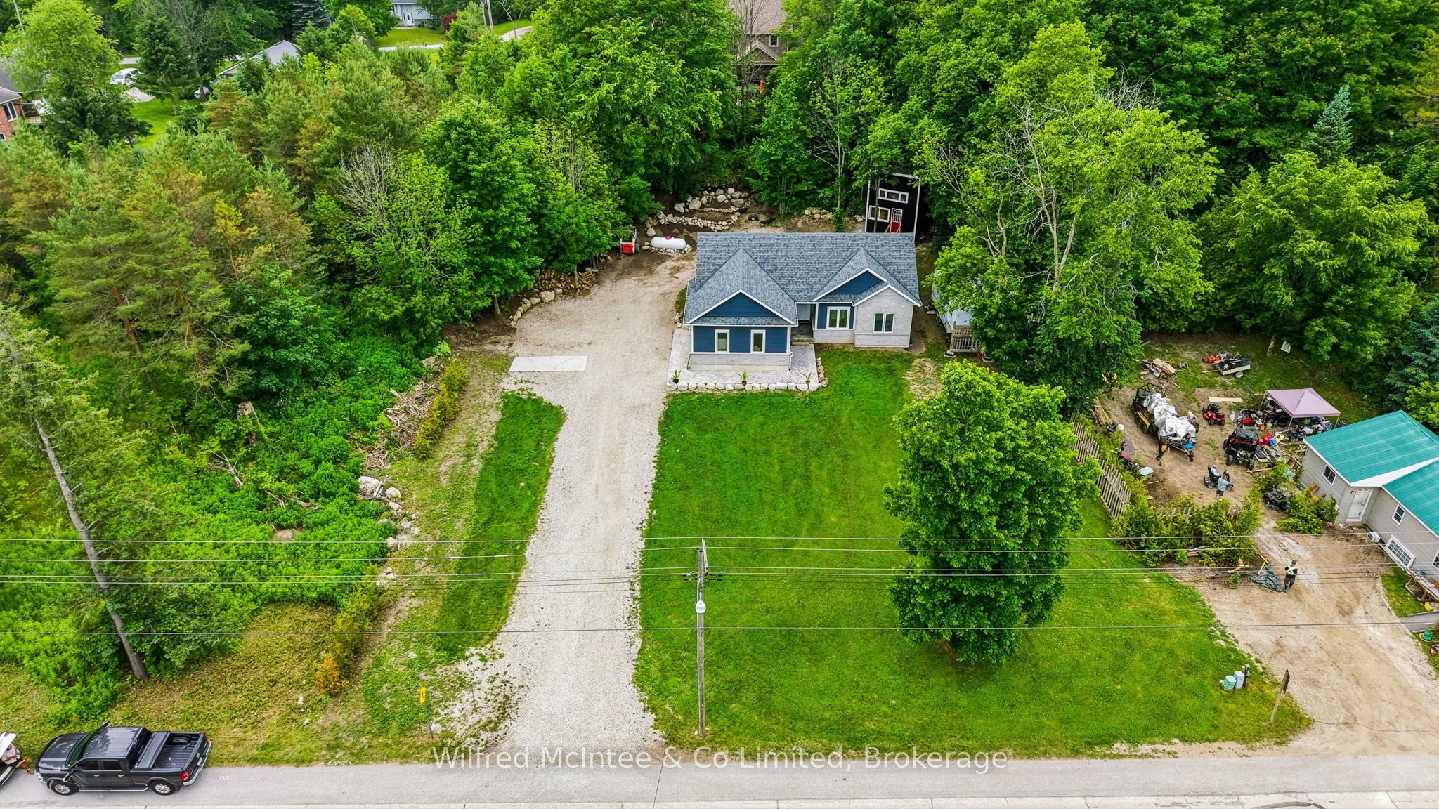 316040 6 Highway Property Photo 32