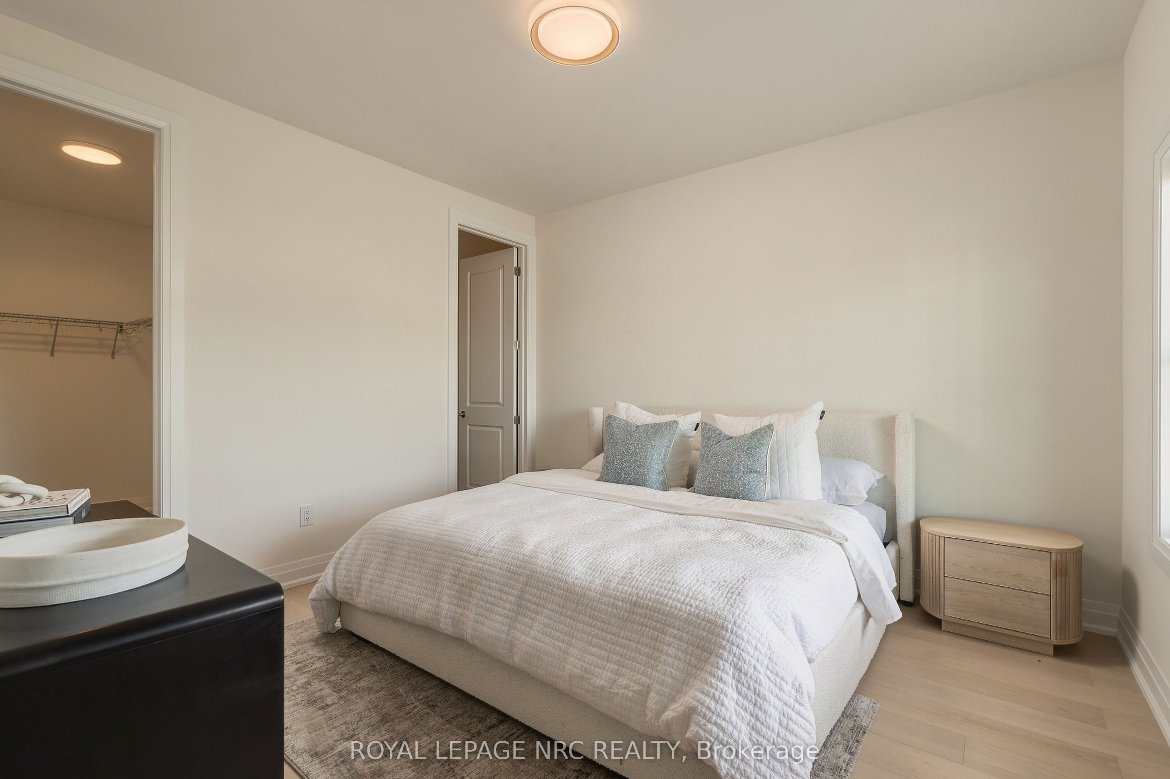586 Seneca Drive 70 C Property Photo 18