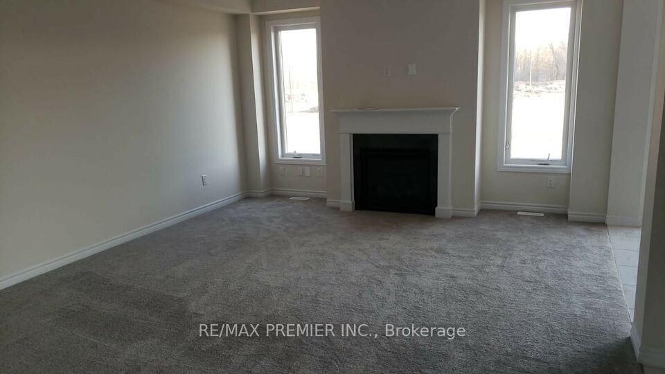 7784 Tupelo Crescent Property Photo 1