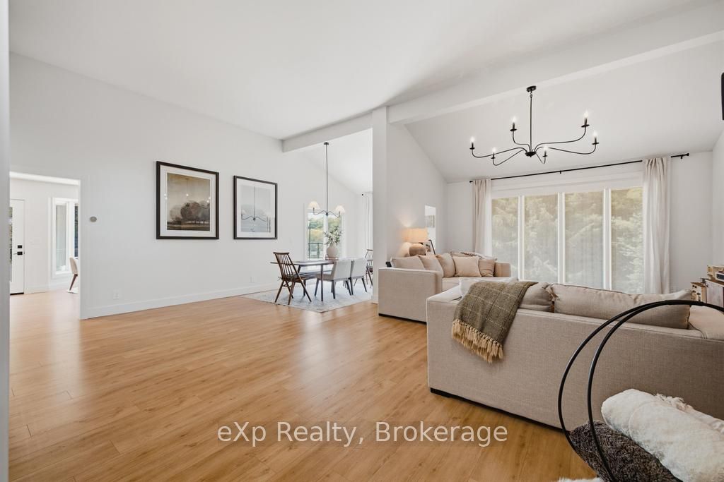 40481 Howick-turnberry Road Property Photo 6