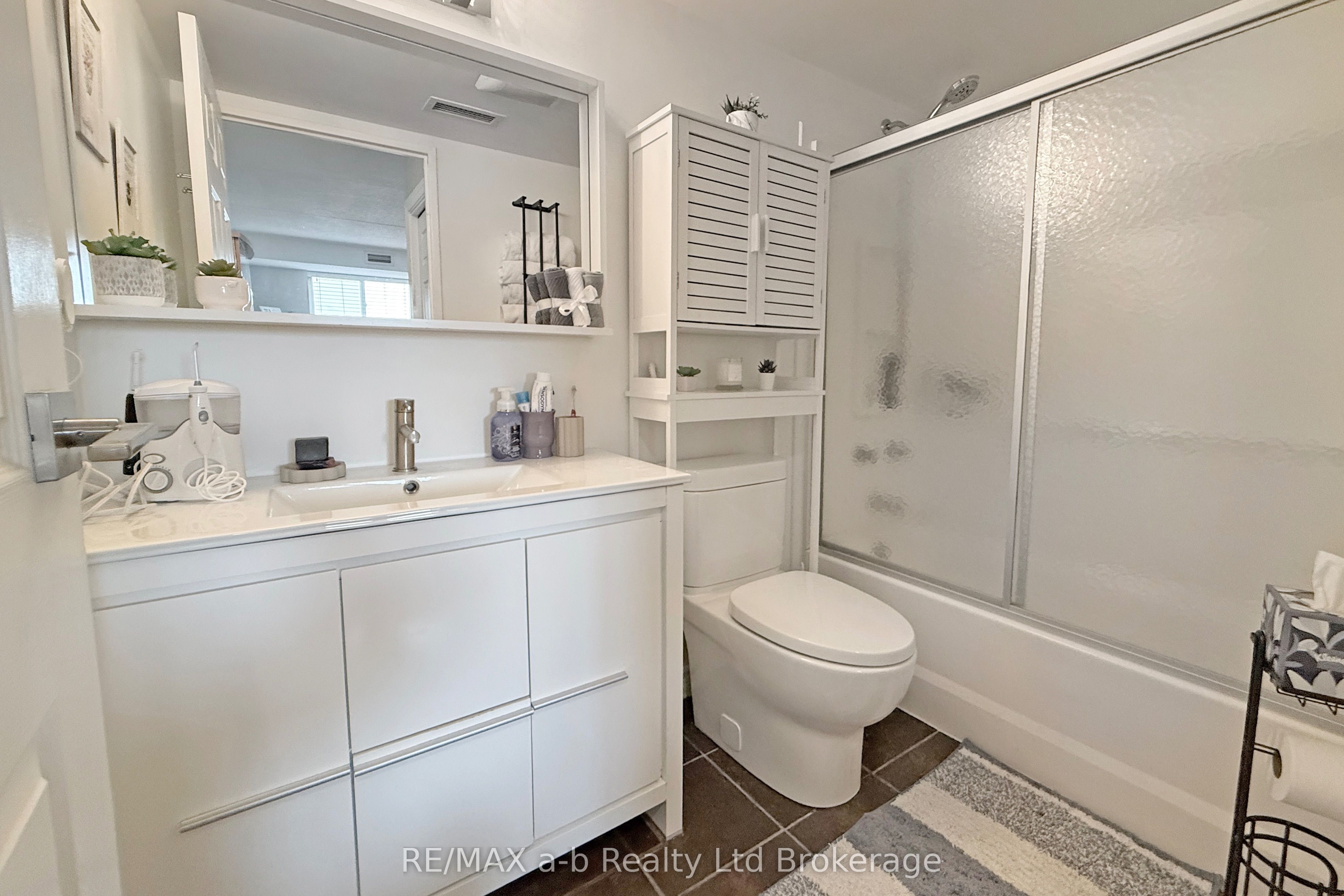 159 Ferguson Drive 303 Property Photo 20