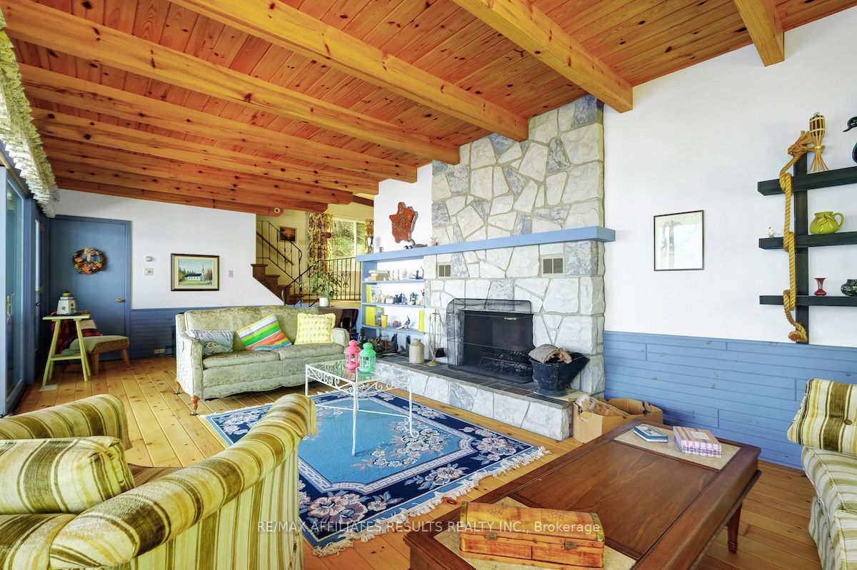 2130 B River Road Property Photo 11