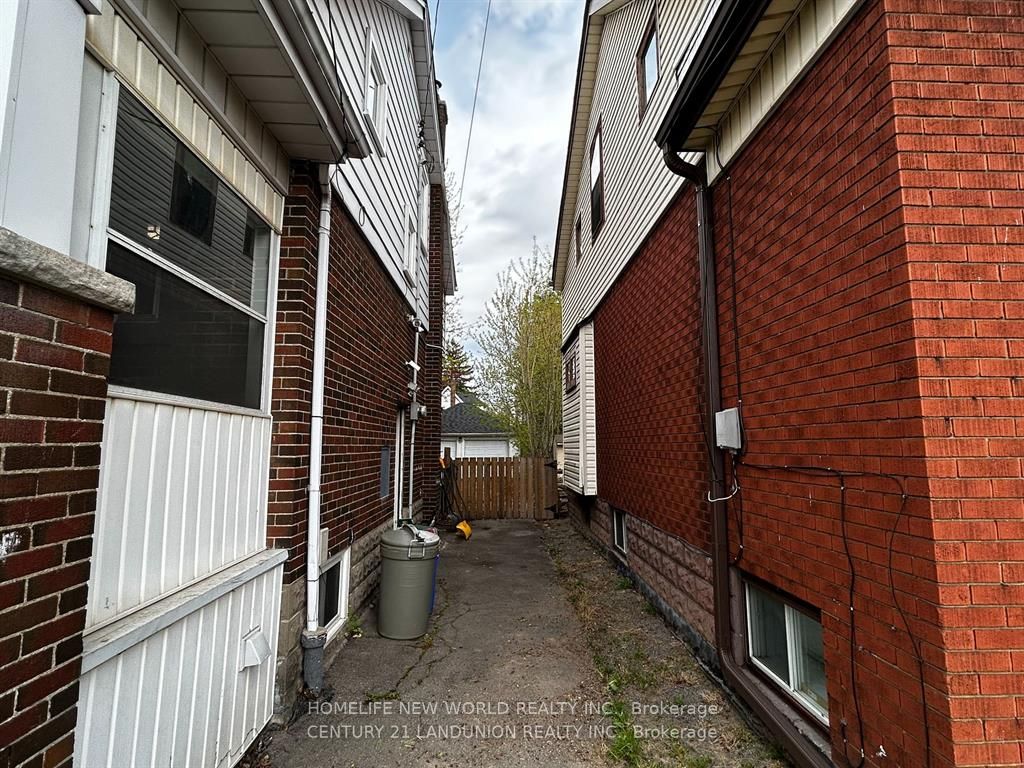 46 Arnold Street Bsmt Rm 2 Property Photo 17