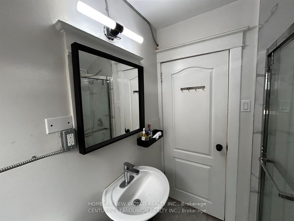 46 Arnold Street 2nd Rm 1 Property Photo 20