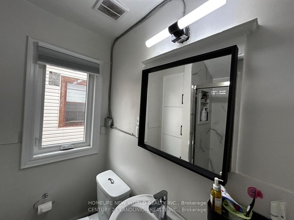 46 Arnold Street 2nd Rm 1 Property Photo 21