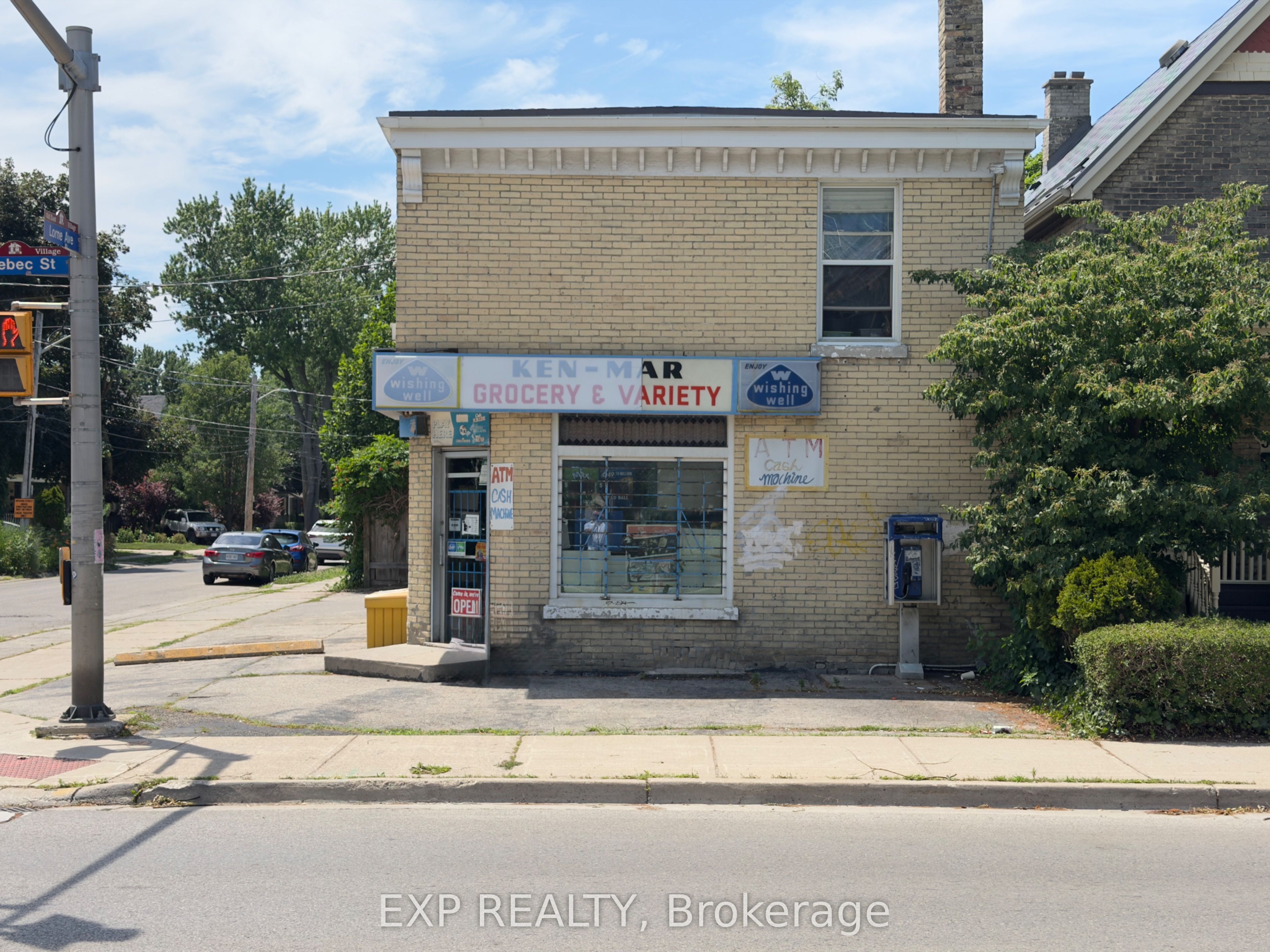 511 Quebec Street Property Photo 2