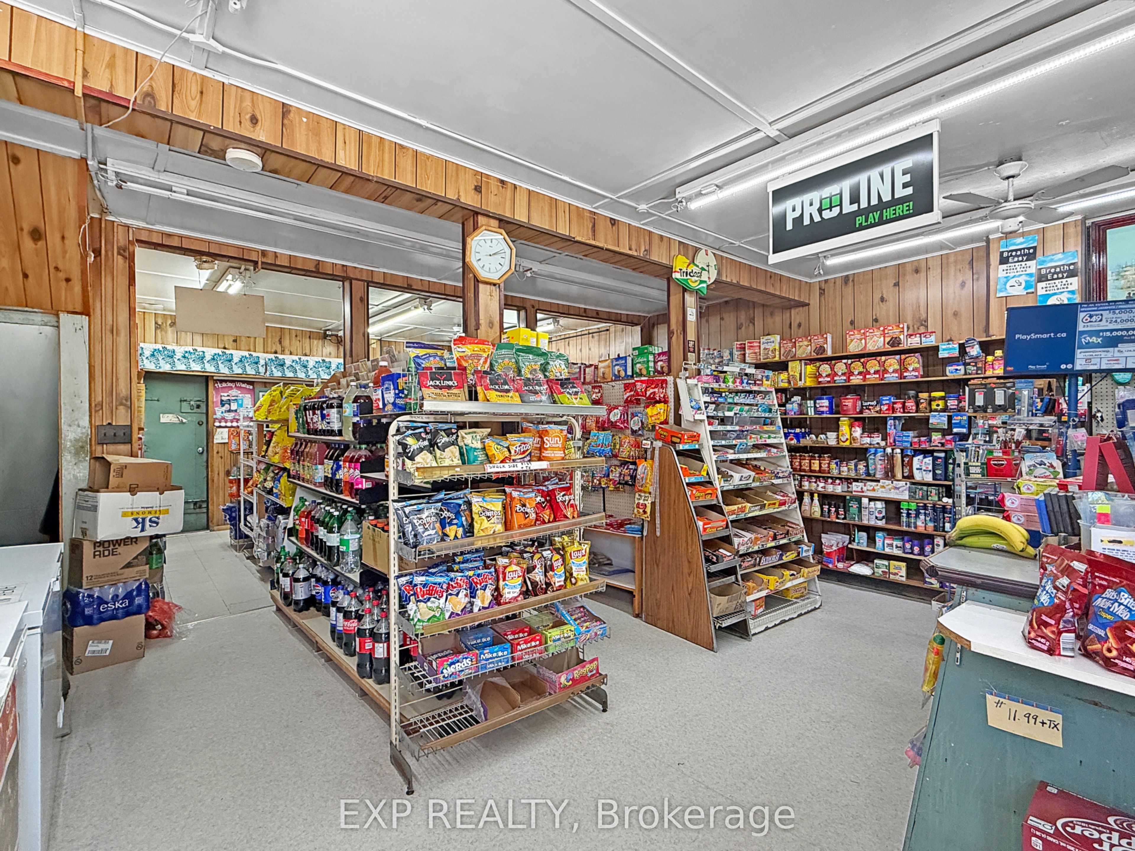 511 Quebec Street Property Photo 5