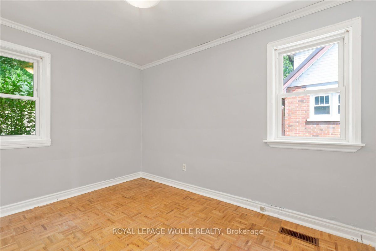 22 Ramore Street Property Photo 9