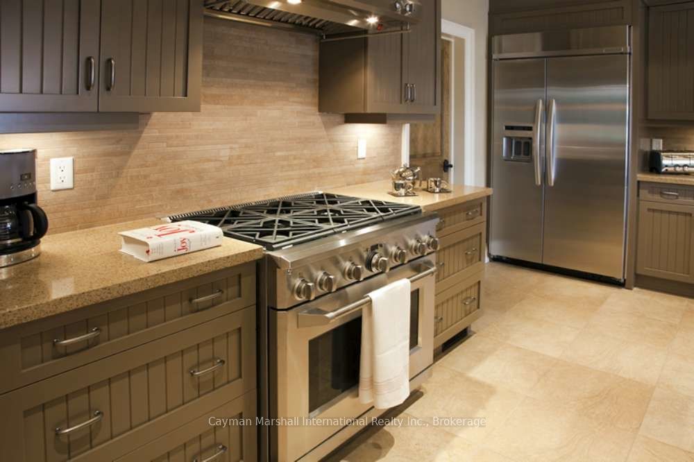 1003 Matthew's Drive Property Photo 9