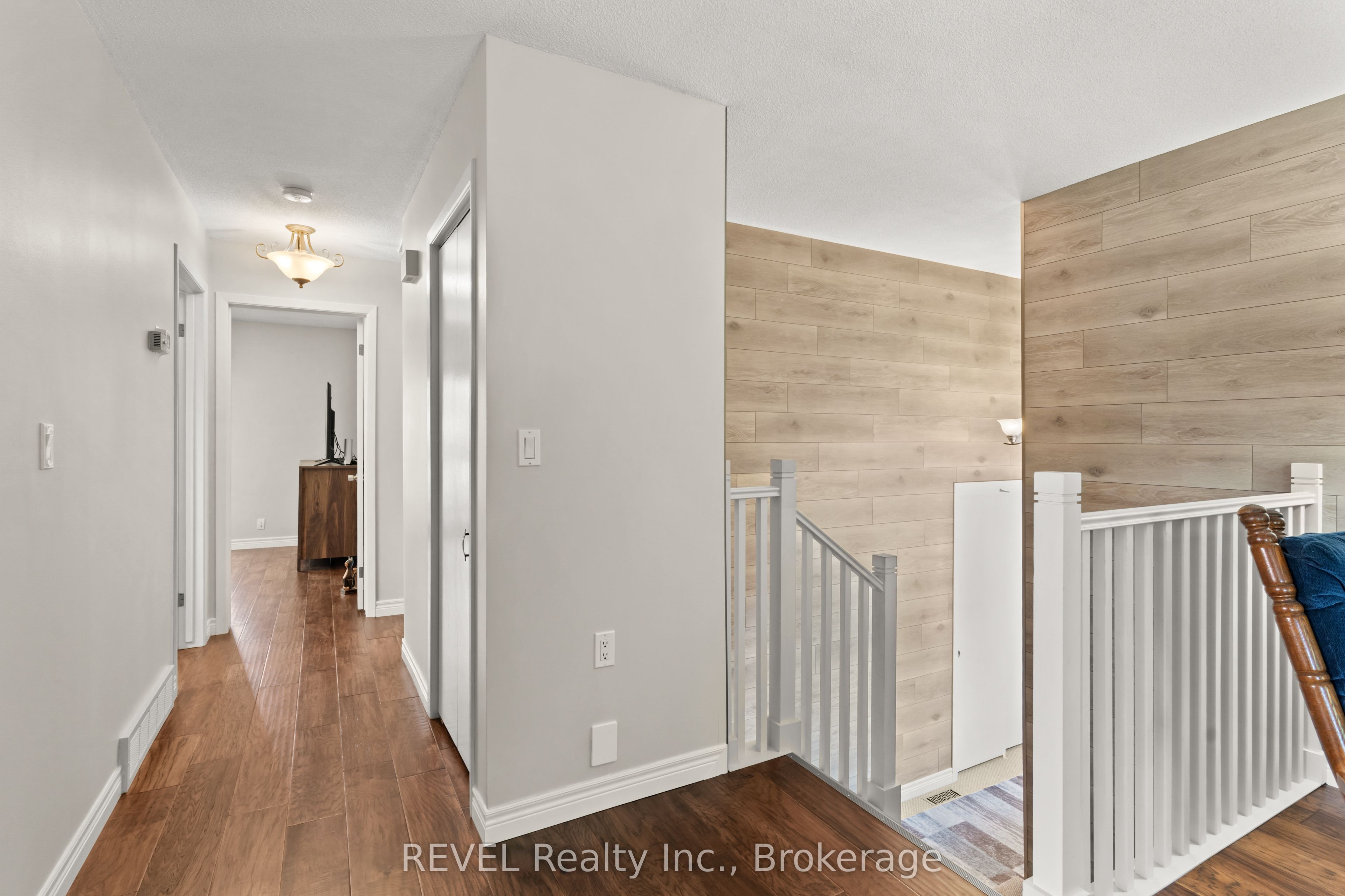 323 Barrick Road Property Photo 19