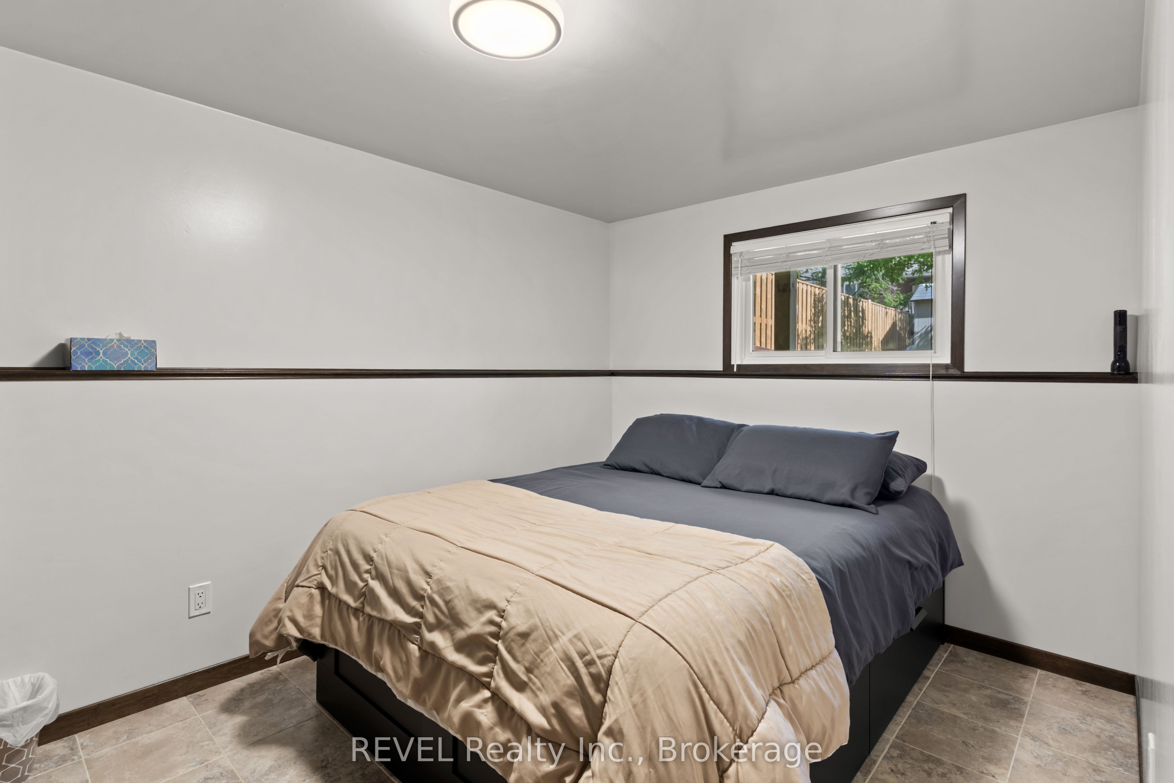 323 Barrick Road Property Photo 25