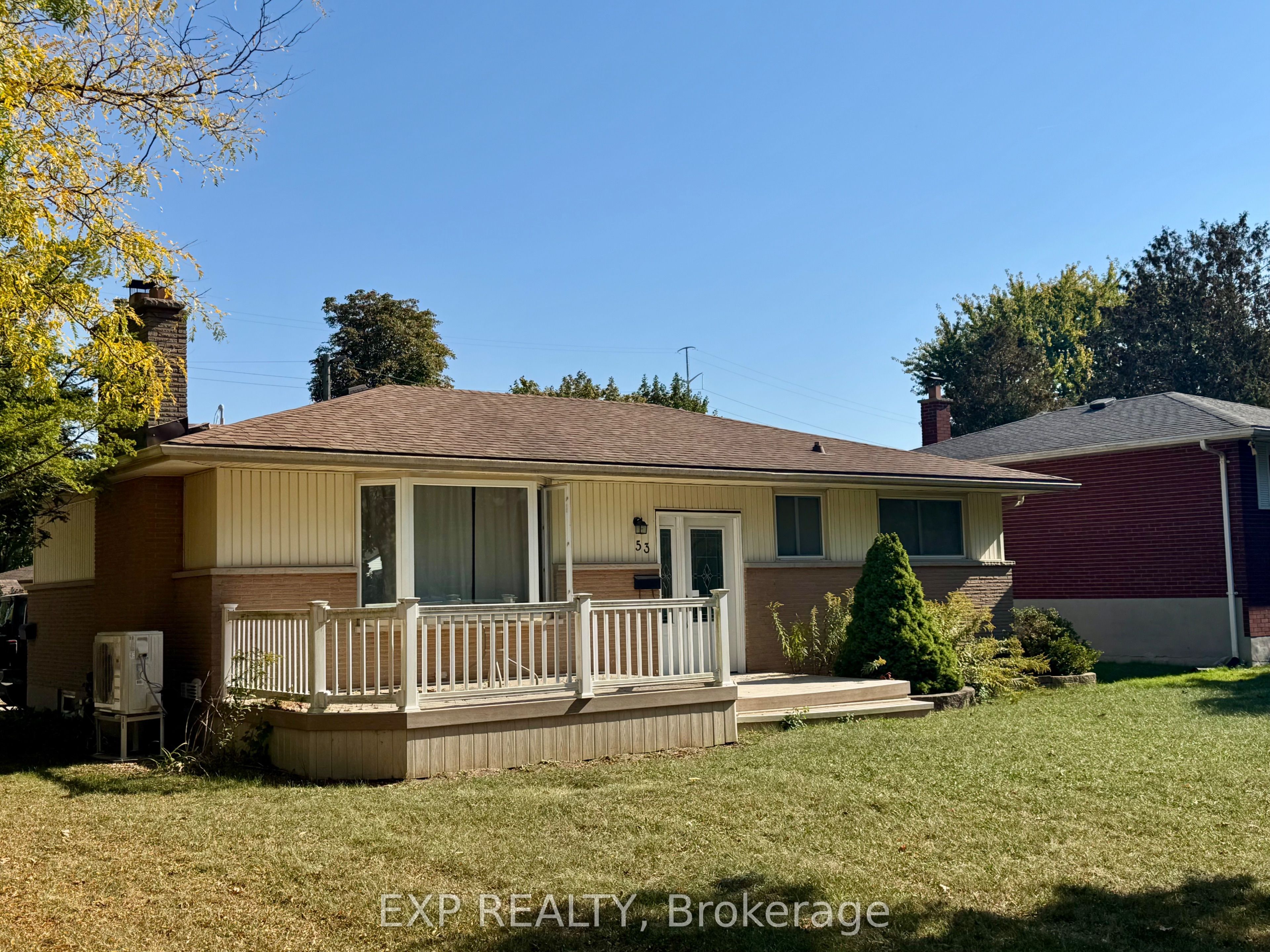53 Madeira Drive Property Photo 1