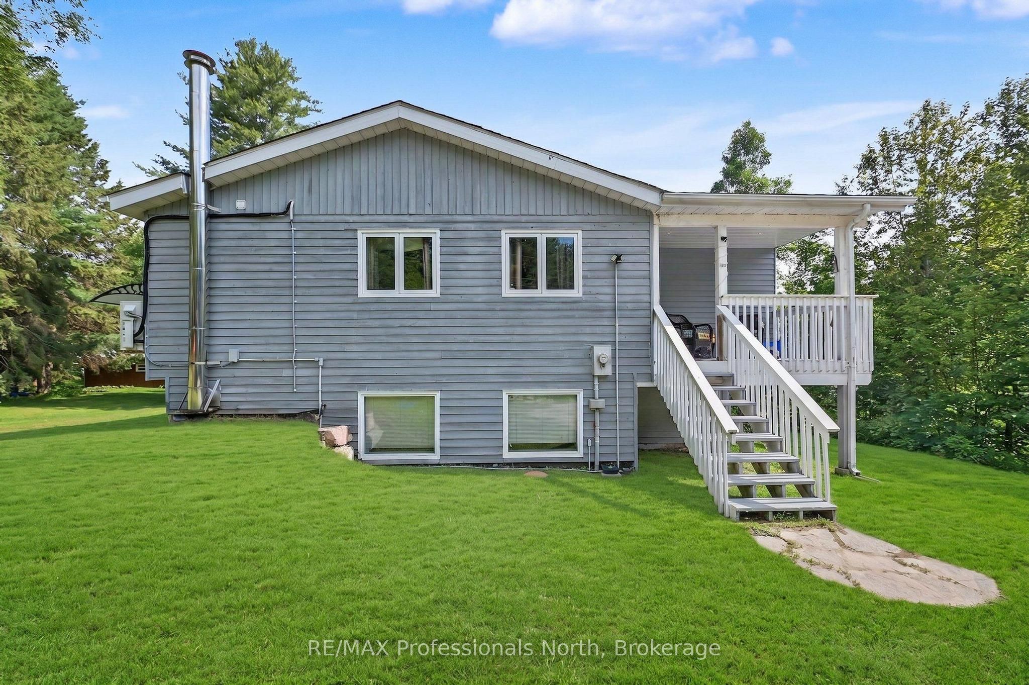 1034 Ablett Court Property Photo 31