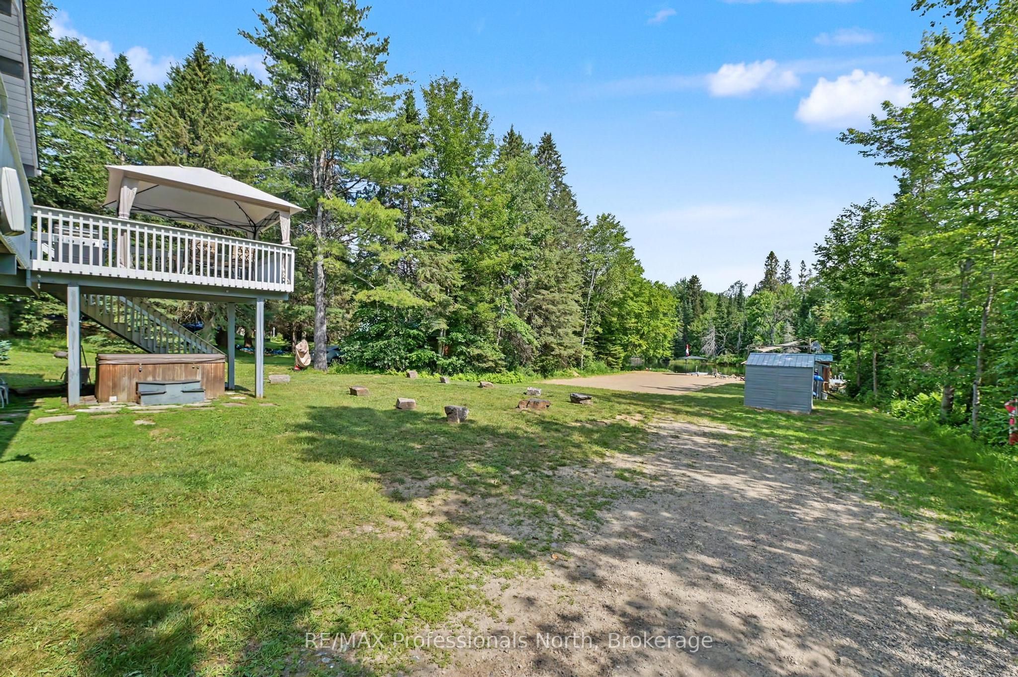 1034 Ablett Court Property Photo 33
