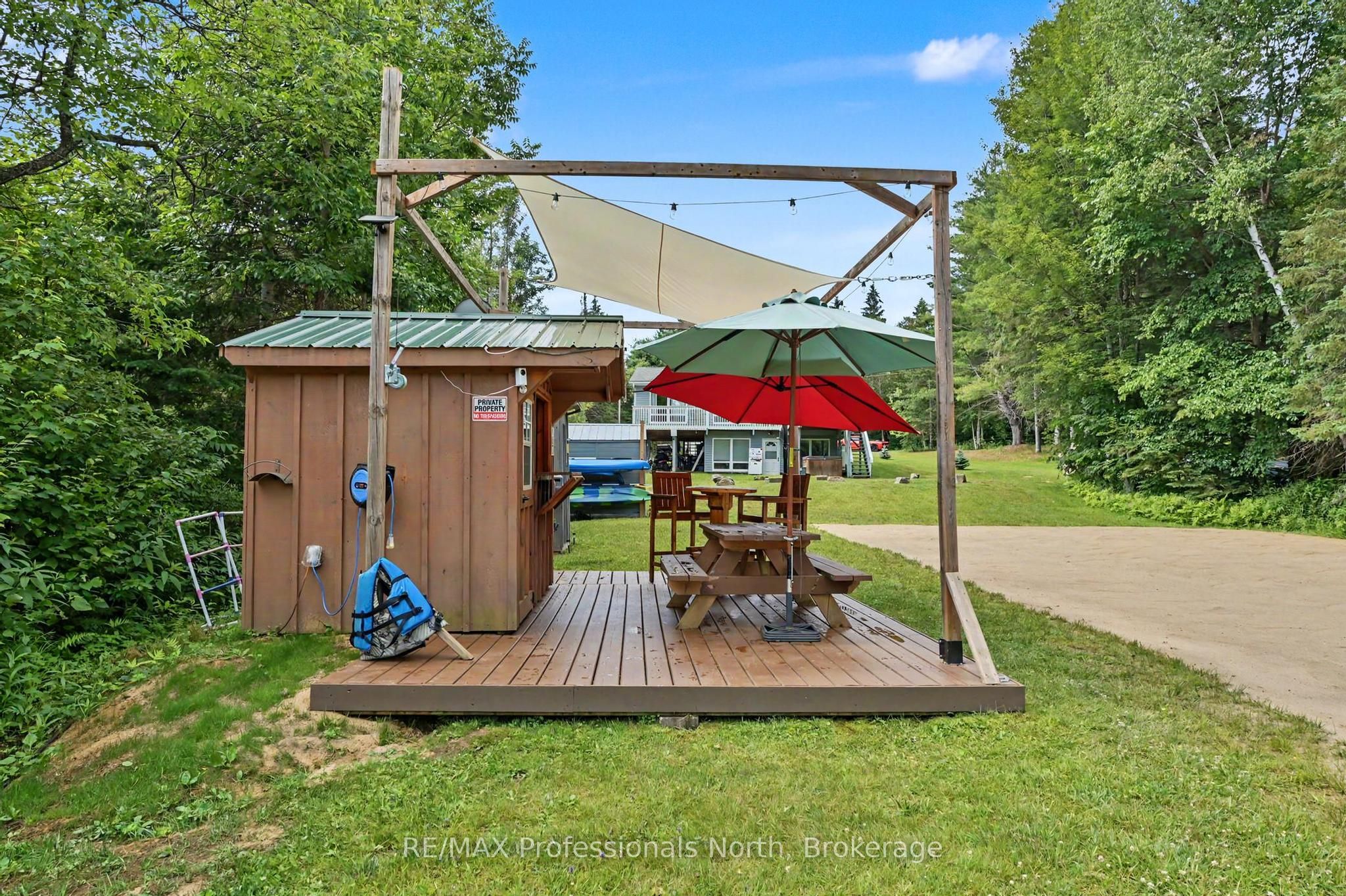 1034 Ablett Court Property Photo 37