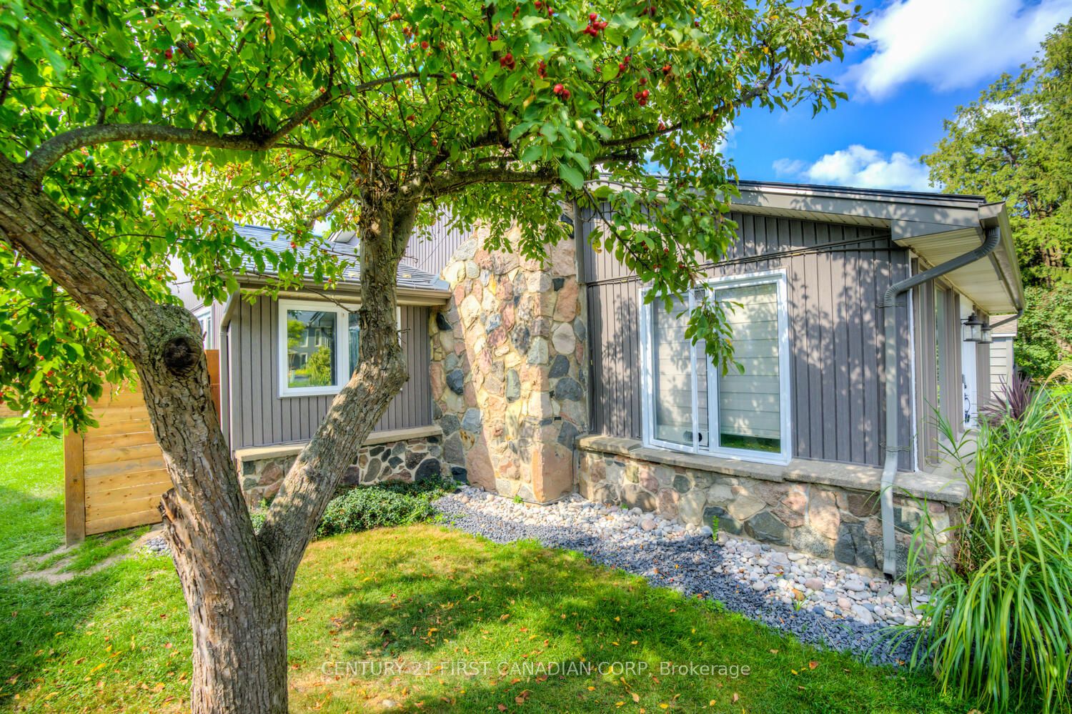 7585 Biddulph Street Property Photo 1