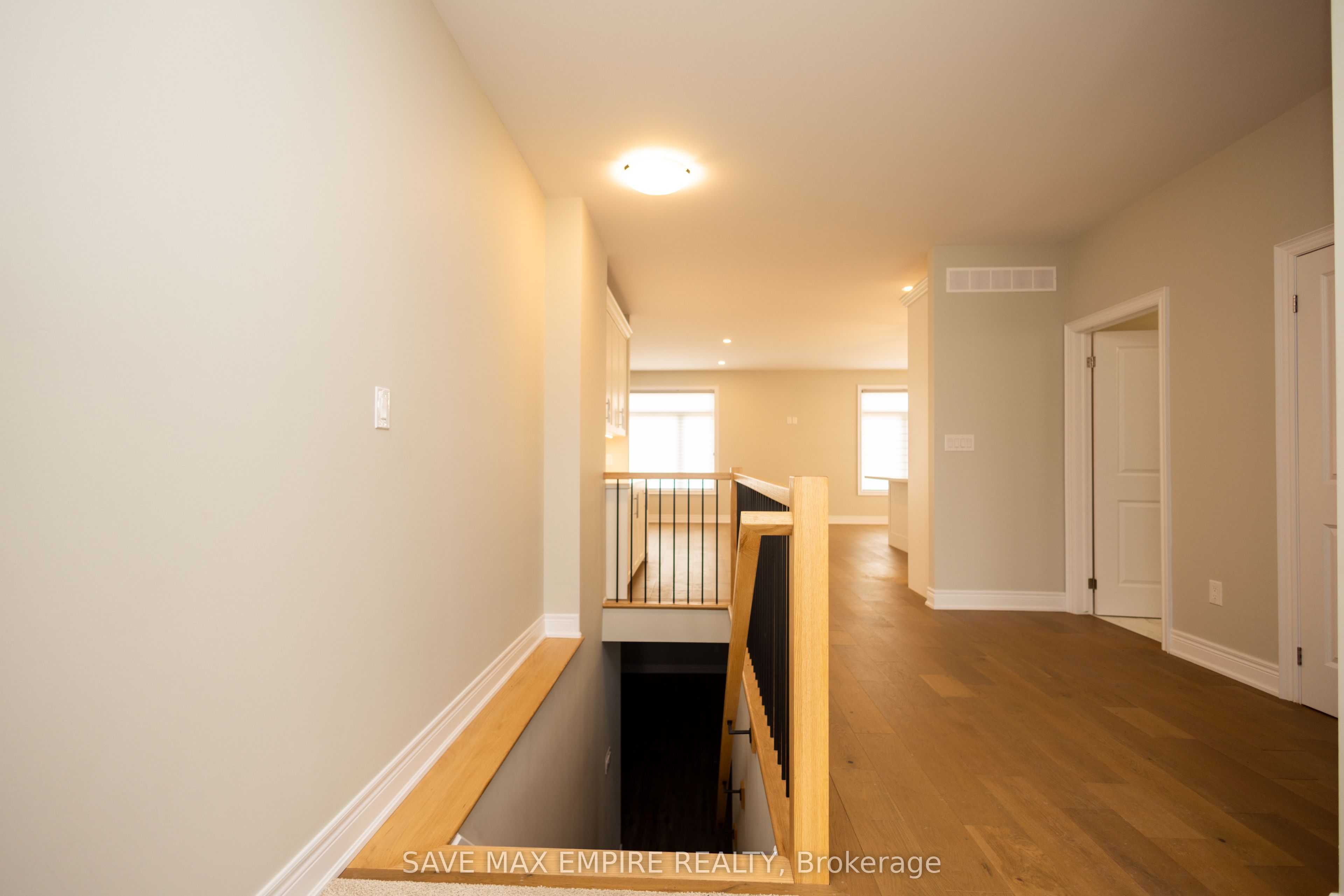 3580 Canfield Crescent Property Photo 21