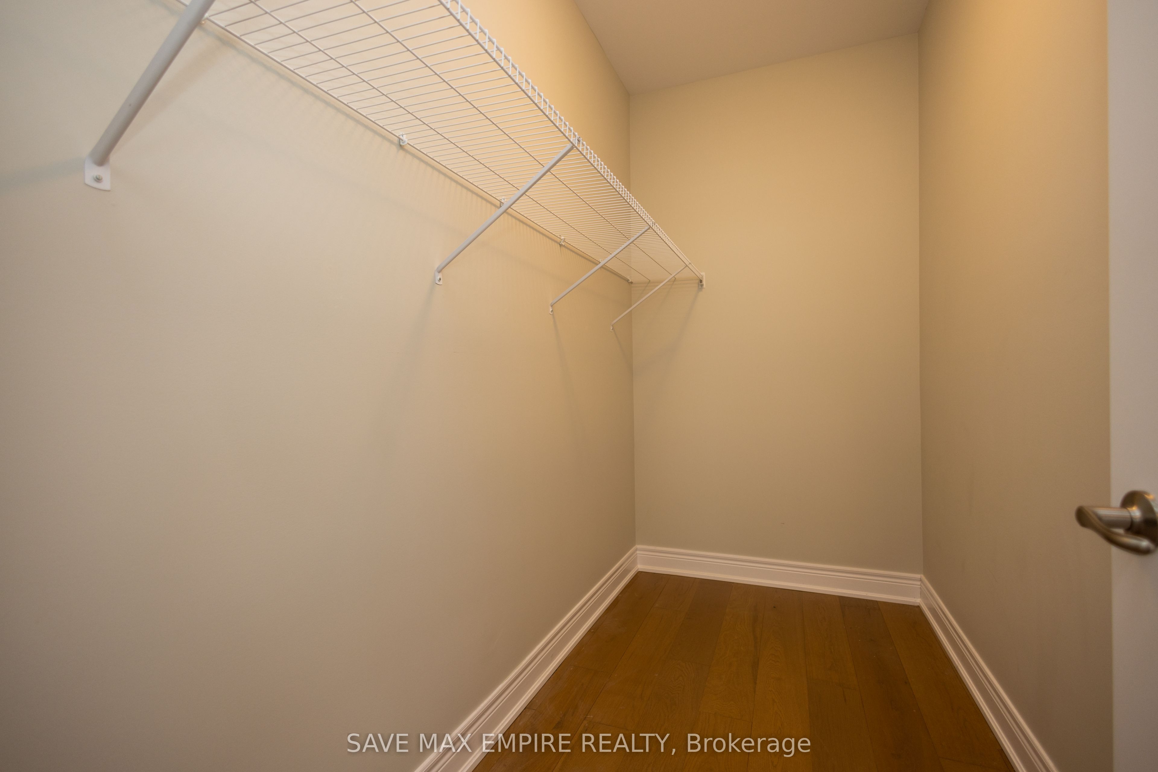 3580 Canfield Crescent Property Photo 28