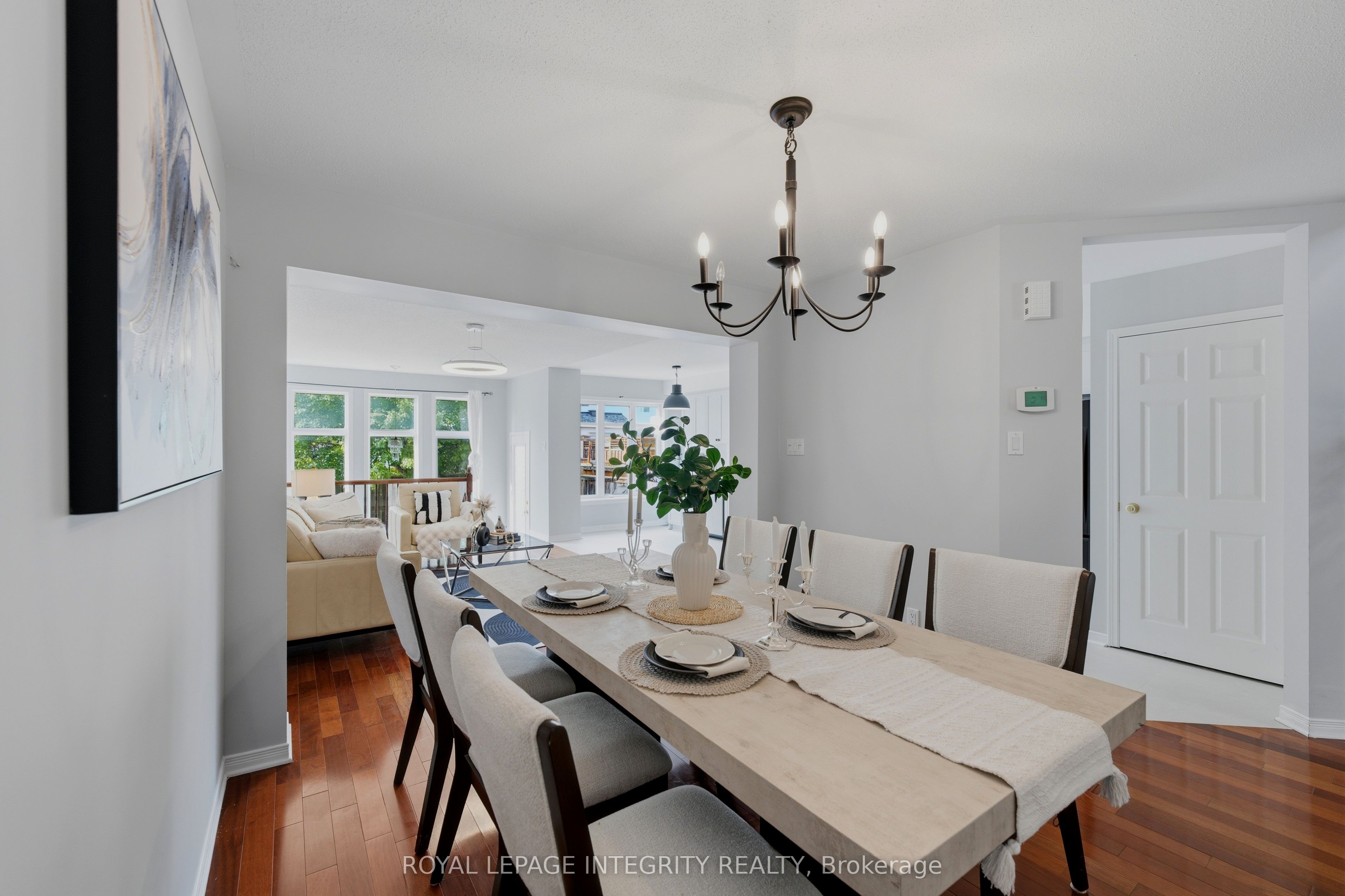 160 Deercroft Avenue Property Photo 7