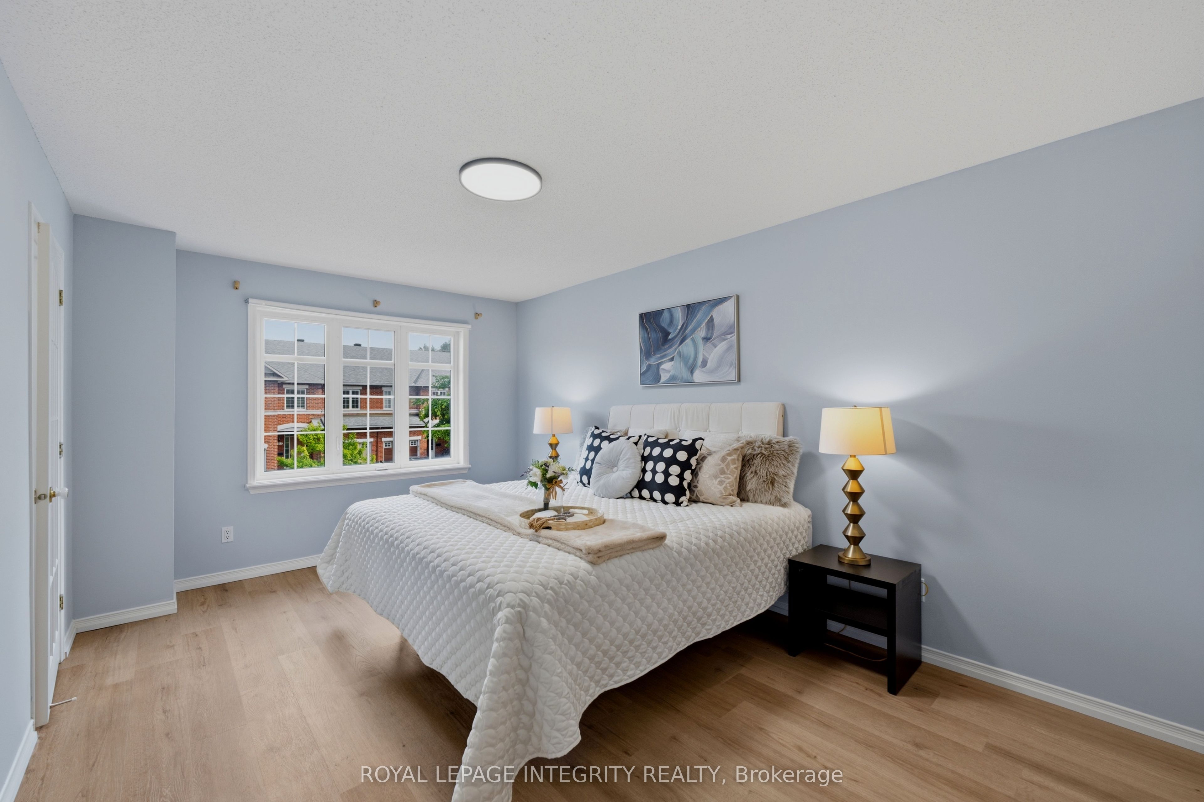 160 Deercroft Avenue Property Photo 17