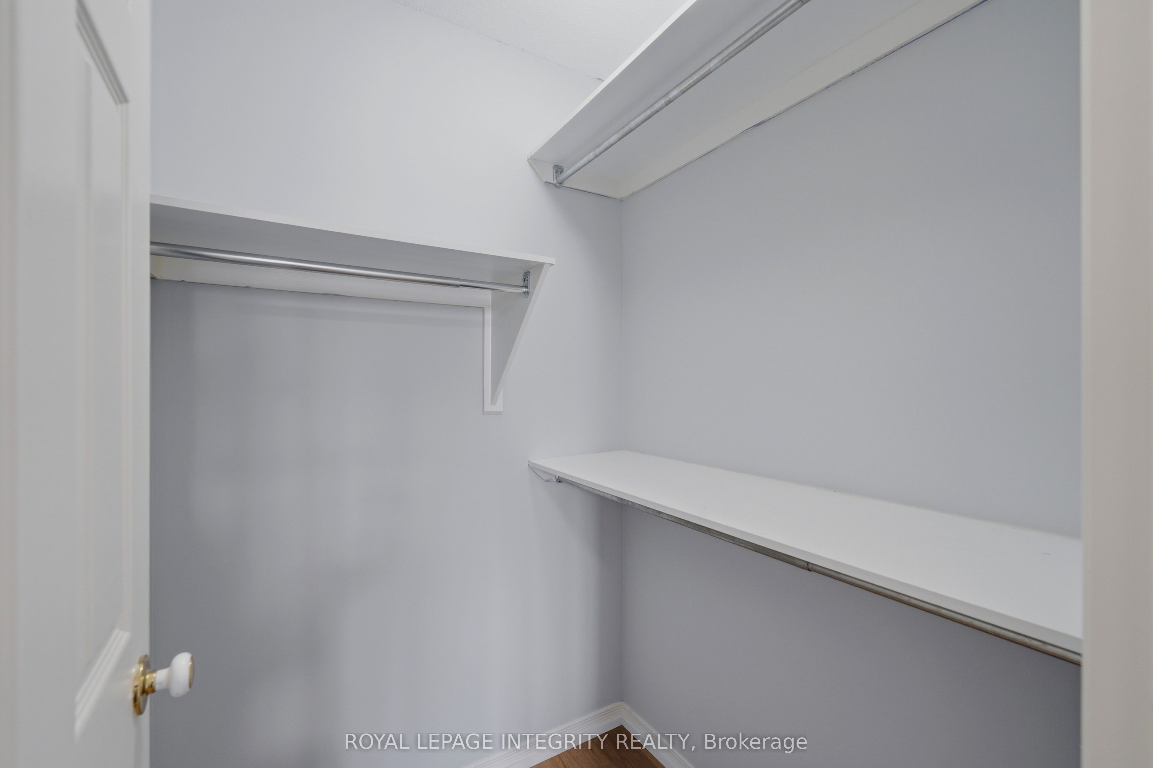 160 Deercroft Avenue Property Photo 20
