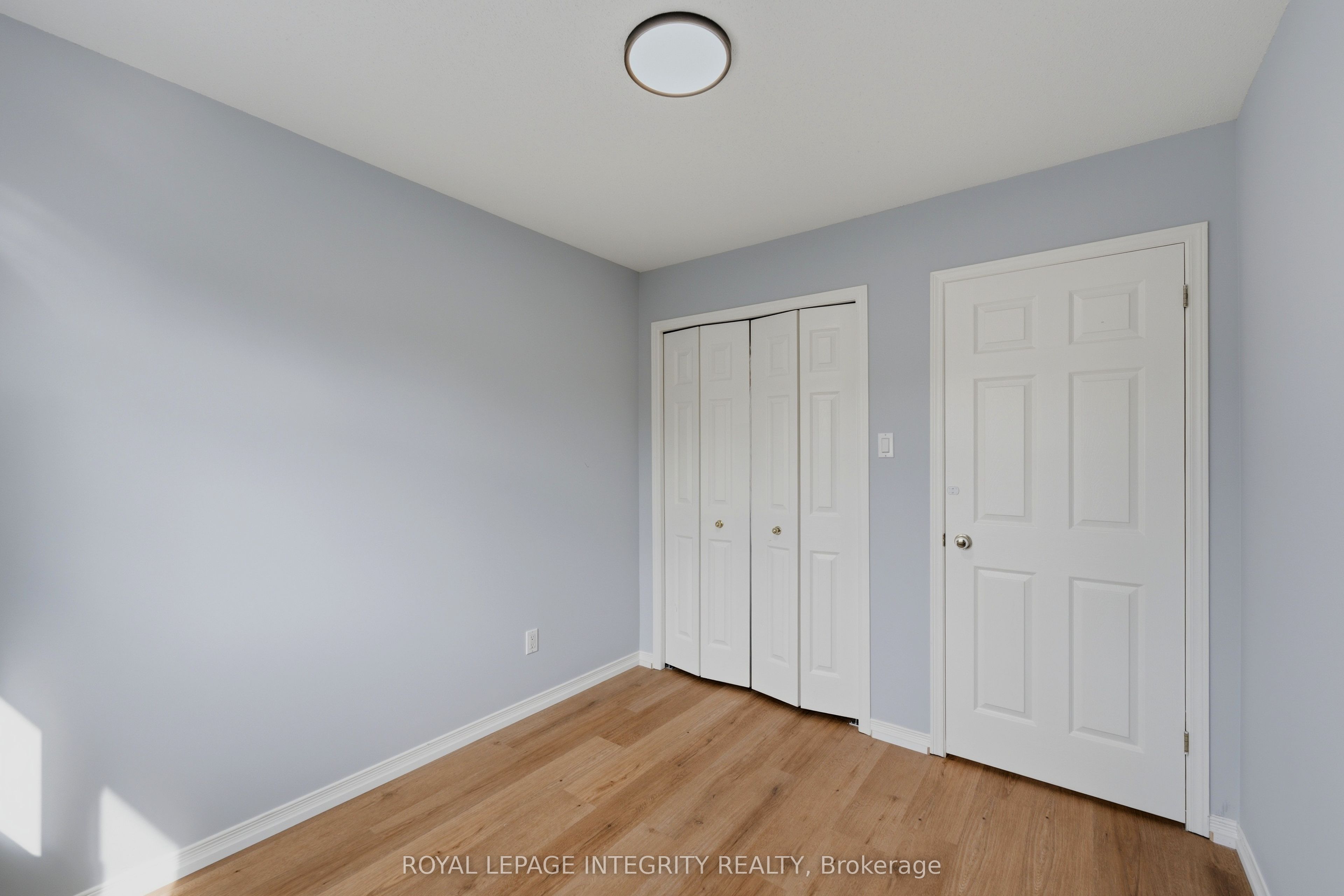 160 Deercroft Avenue Property Photo 24