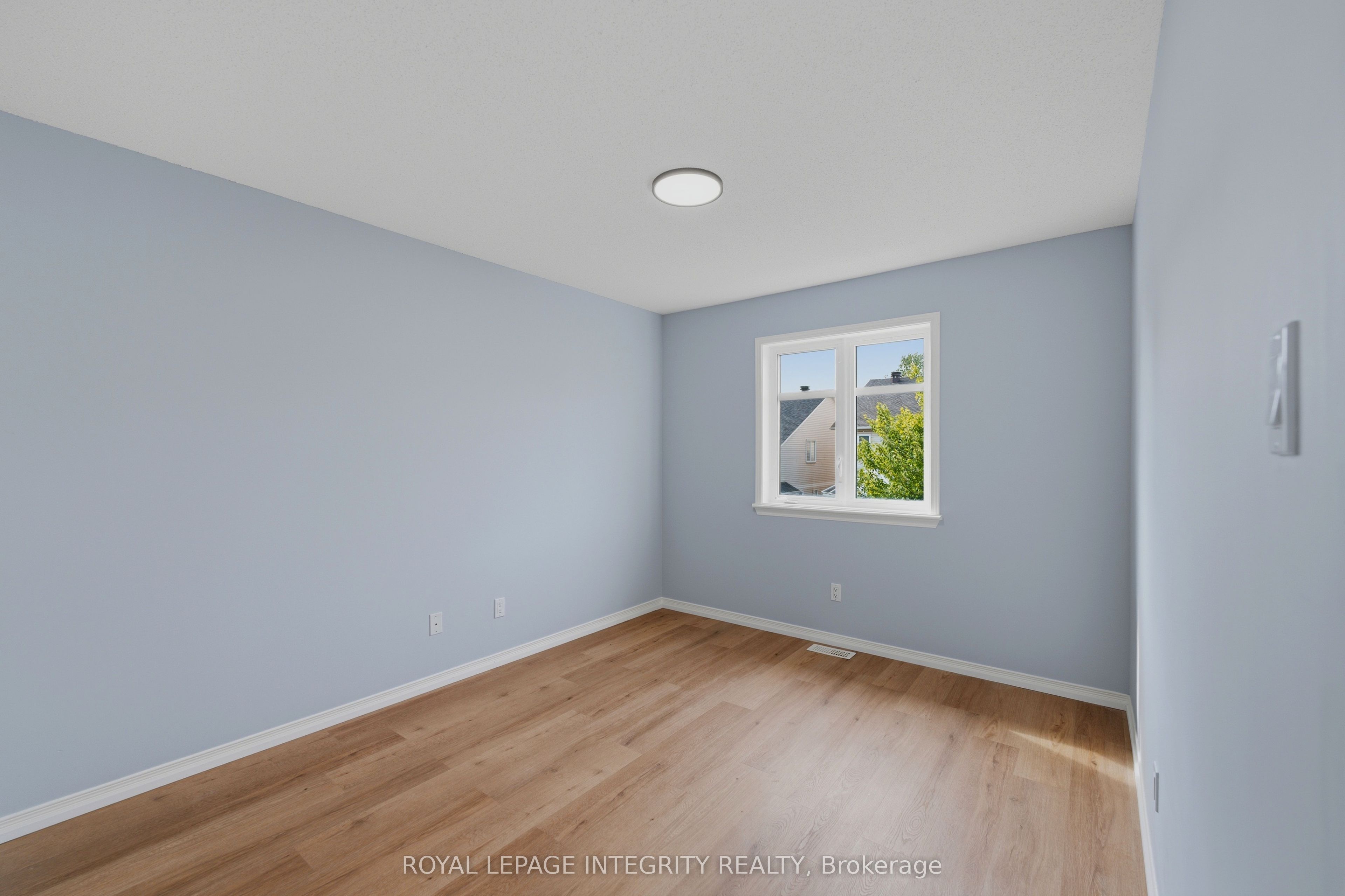 160 Deercroft Avenue Property Photo 25
