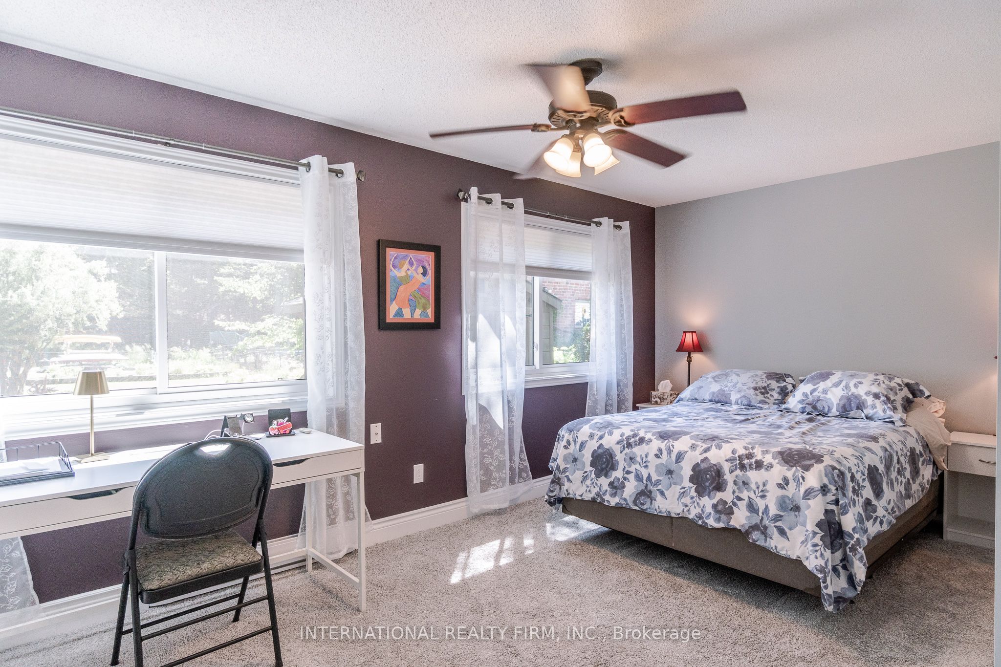 324 Bethune Drive N Property Photo 27
